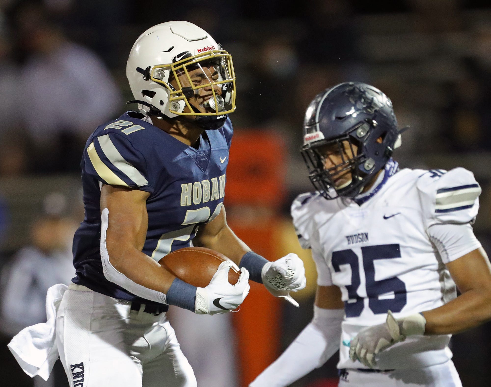 High School Football Hoban Tops Hudson 31 14 In Division Ii Regional