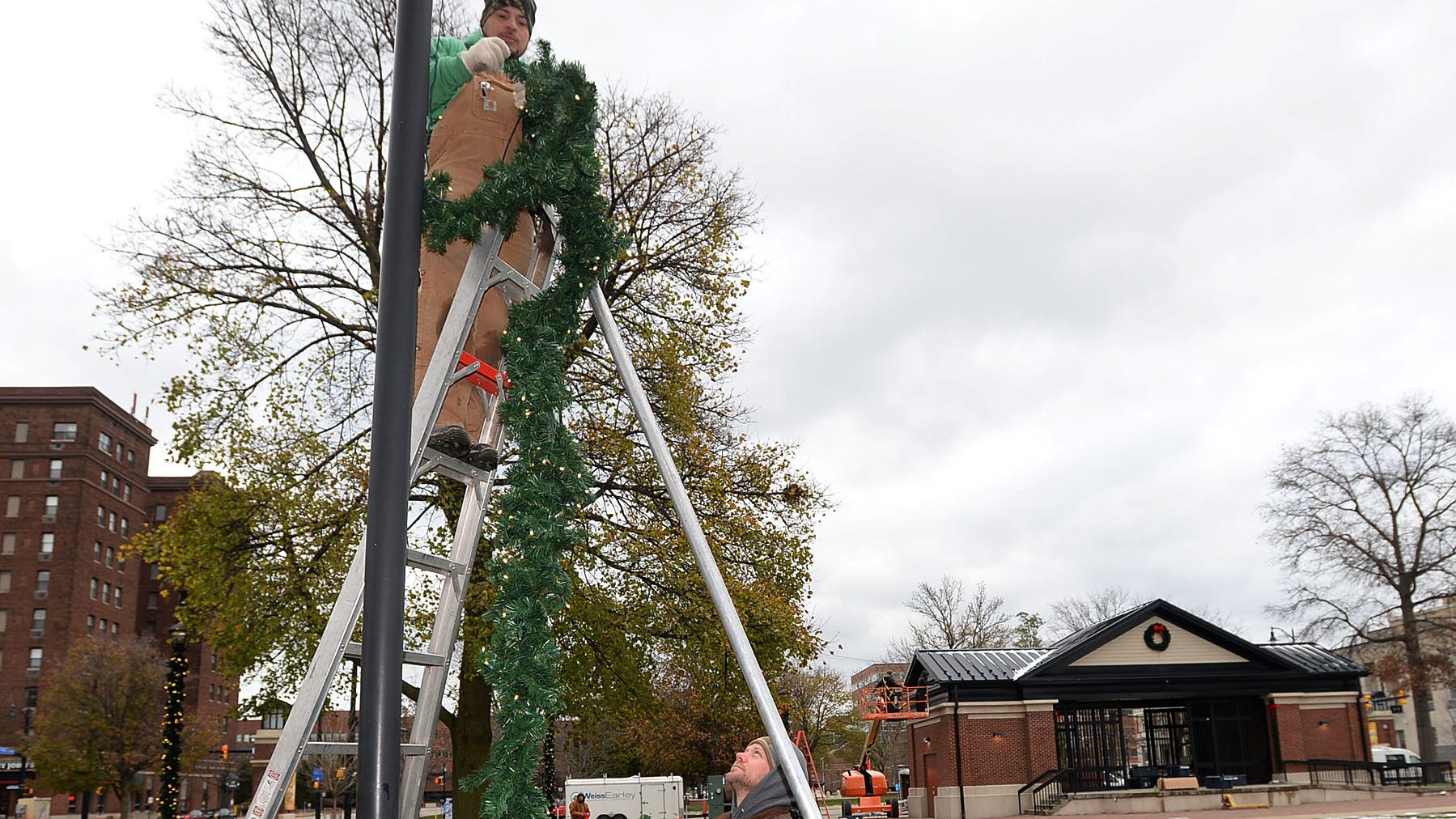 Perry Square in Erie builds toward downtown d'Lights holiday display