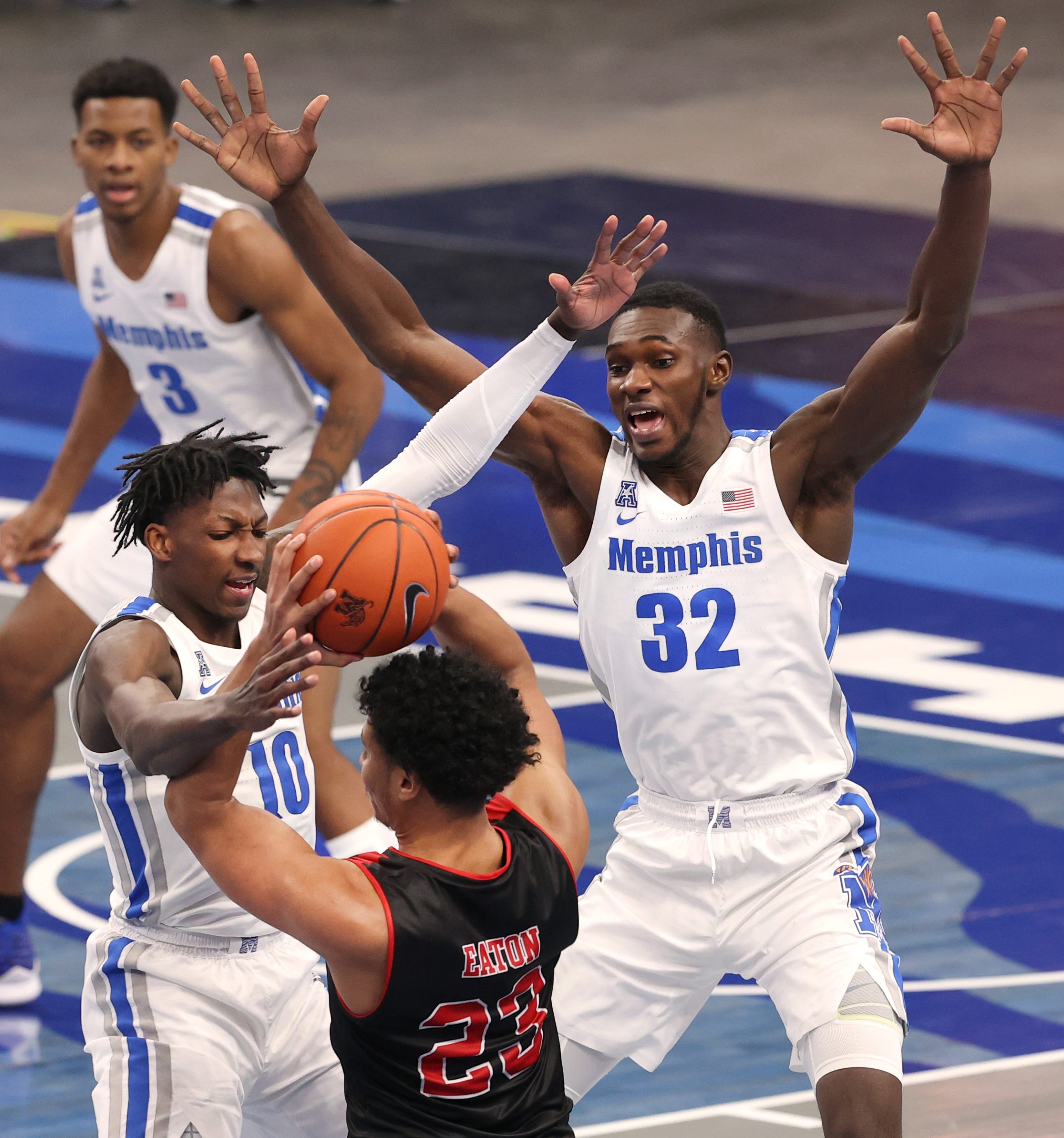 Memphis Tigers Basketball Winning In Spite Of Inexperience