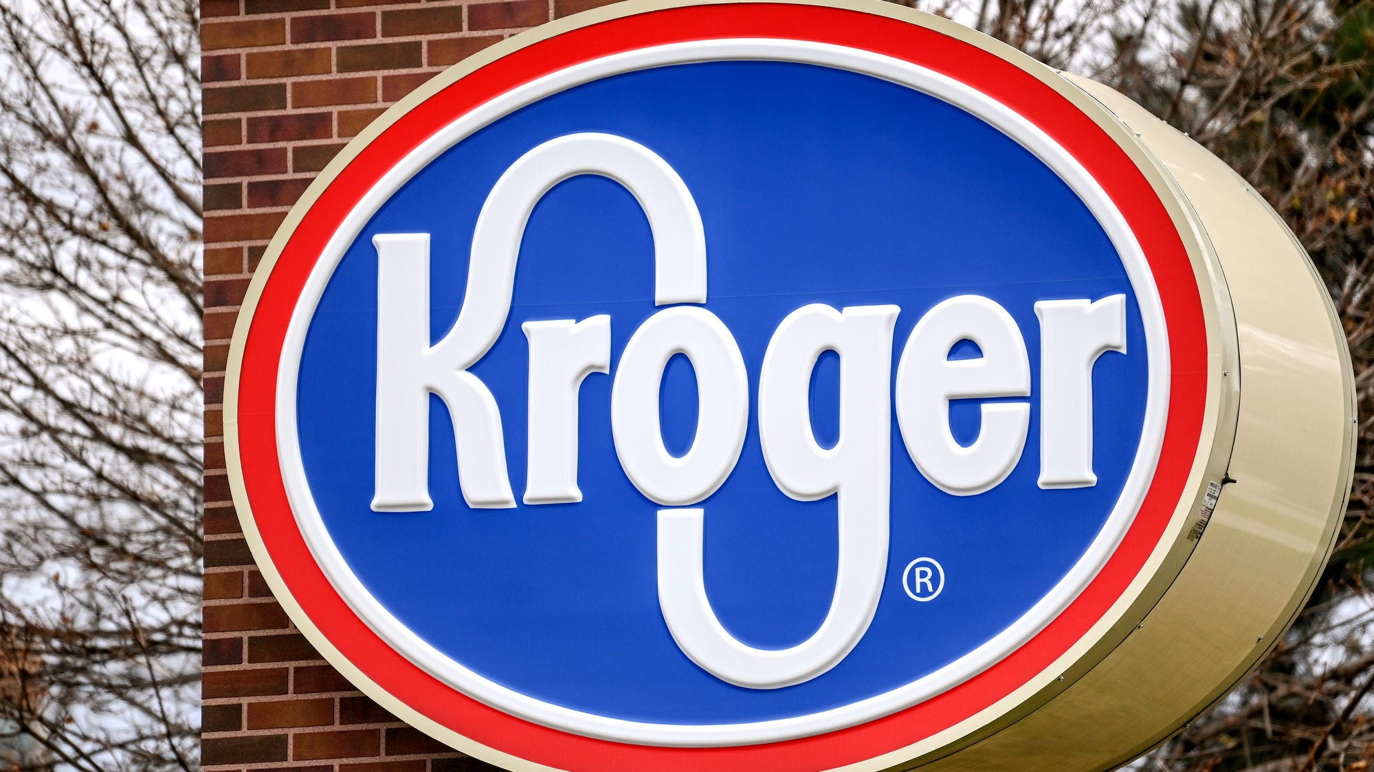 Kroger closing stores in two Illinois towns Carrollton and White Hall