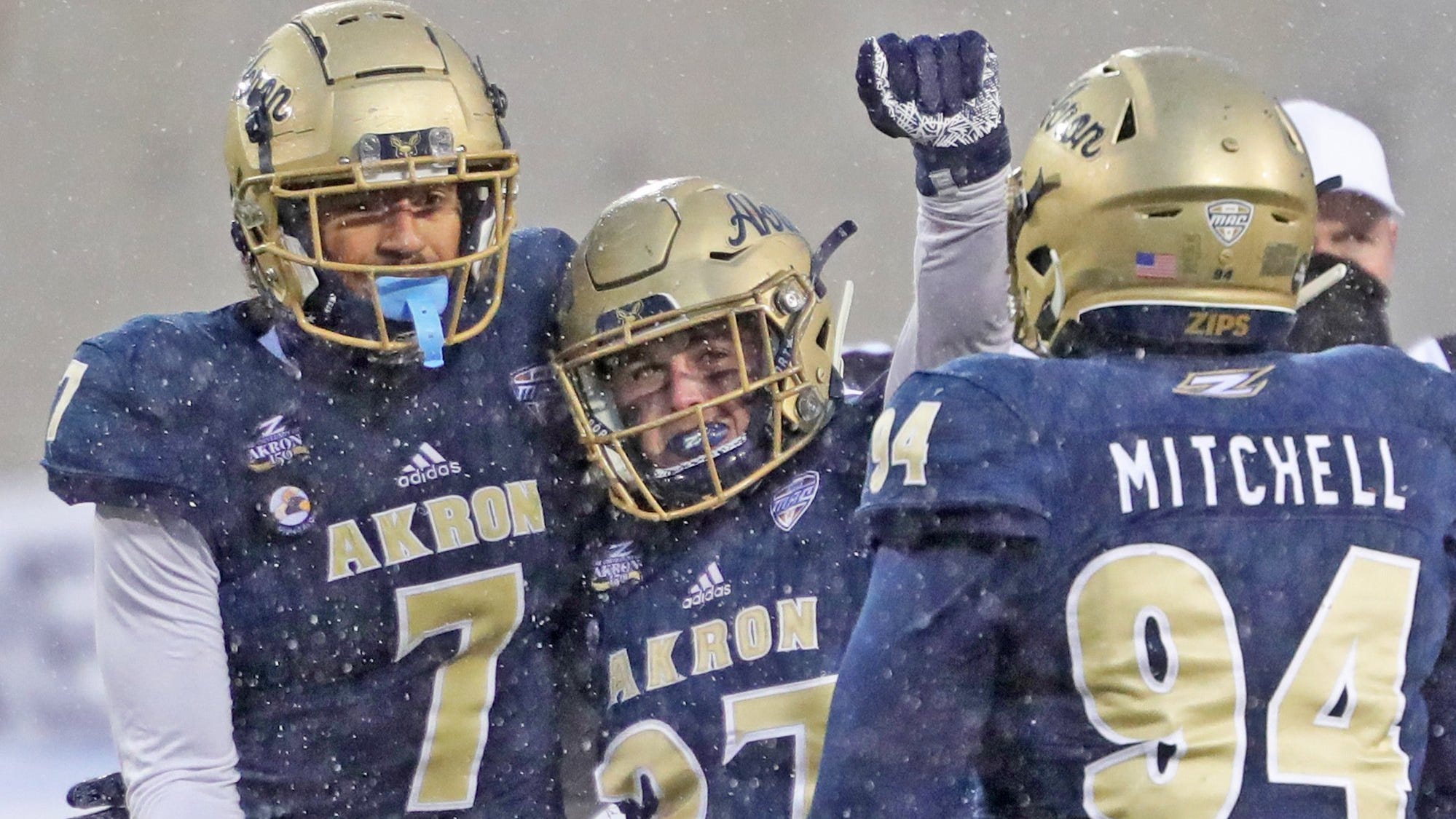 University of Akron football Zips want to build off first victory