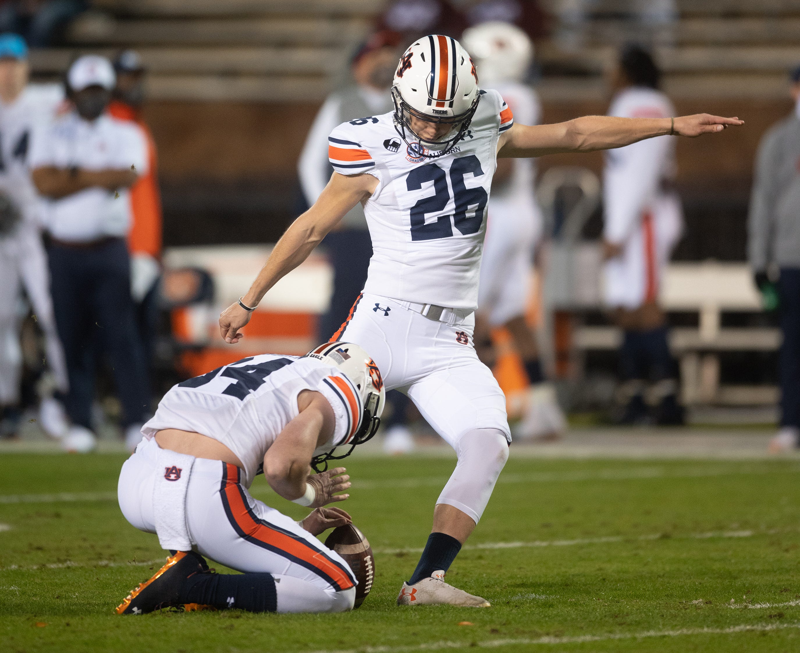 See Auburn Kicker Anders Carlson Make Touchdown-saving Tackle Vs. LSU