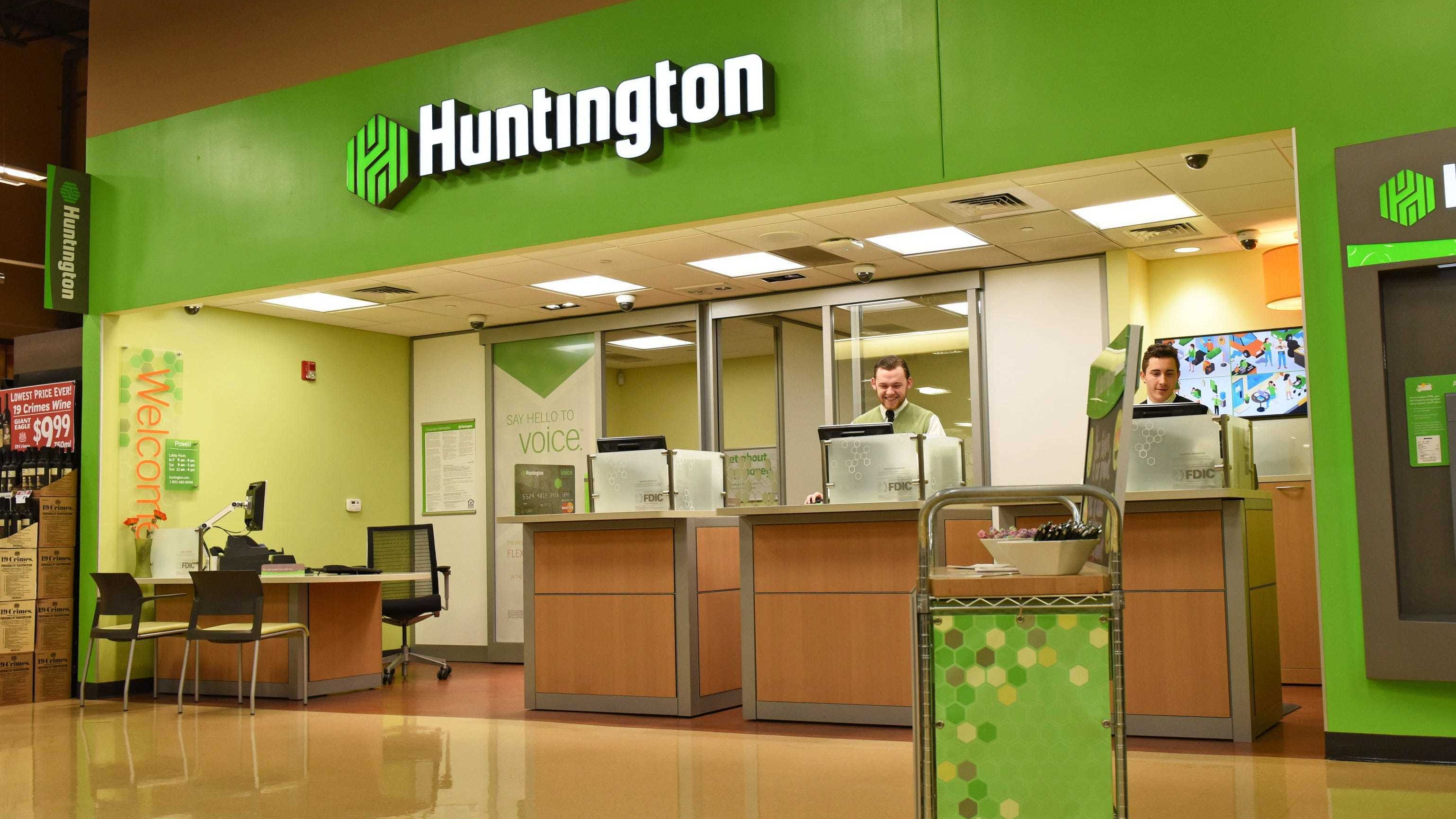 Justice Dept forces Huntington, TCF to sell 13 branches to do merger