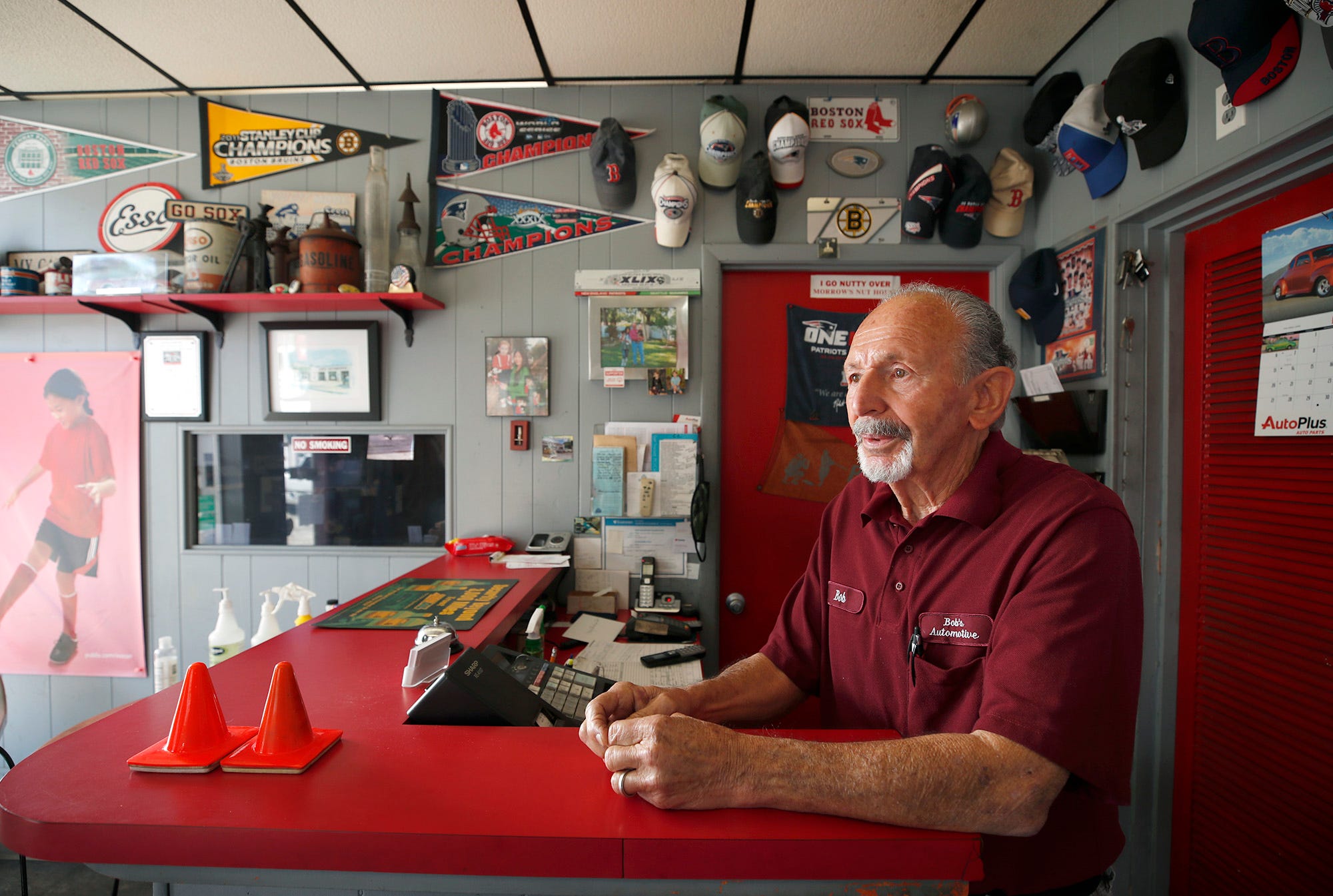 Bob S Automotive On Canal Street In New Smyrna Beach Closes