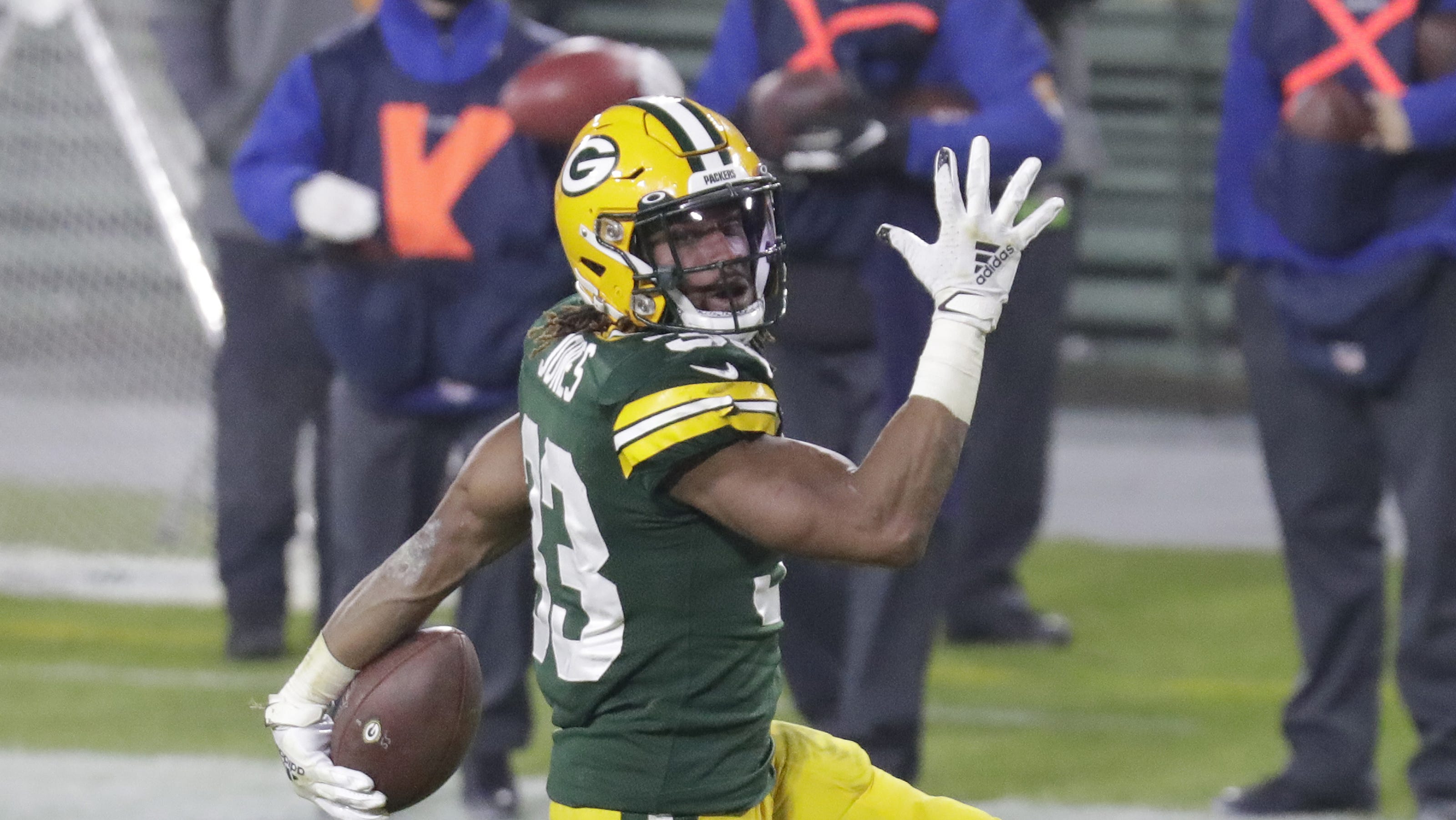 Green Bay Packers' Aaron Jones running toward another milestone