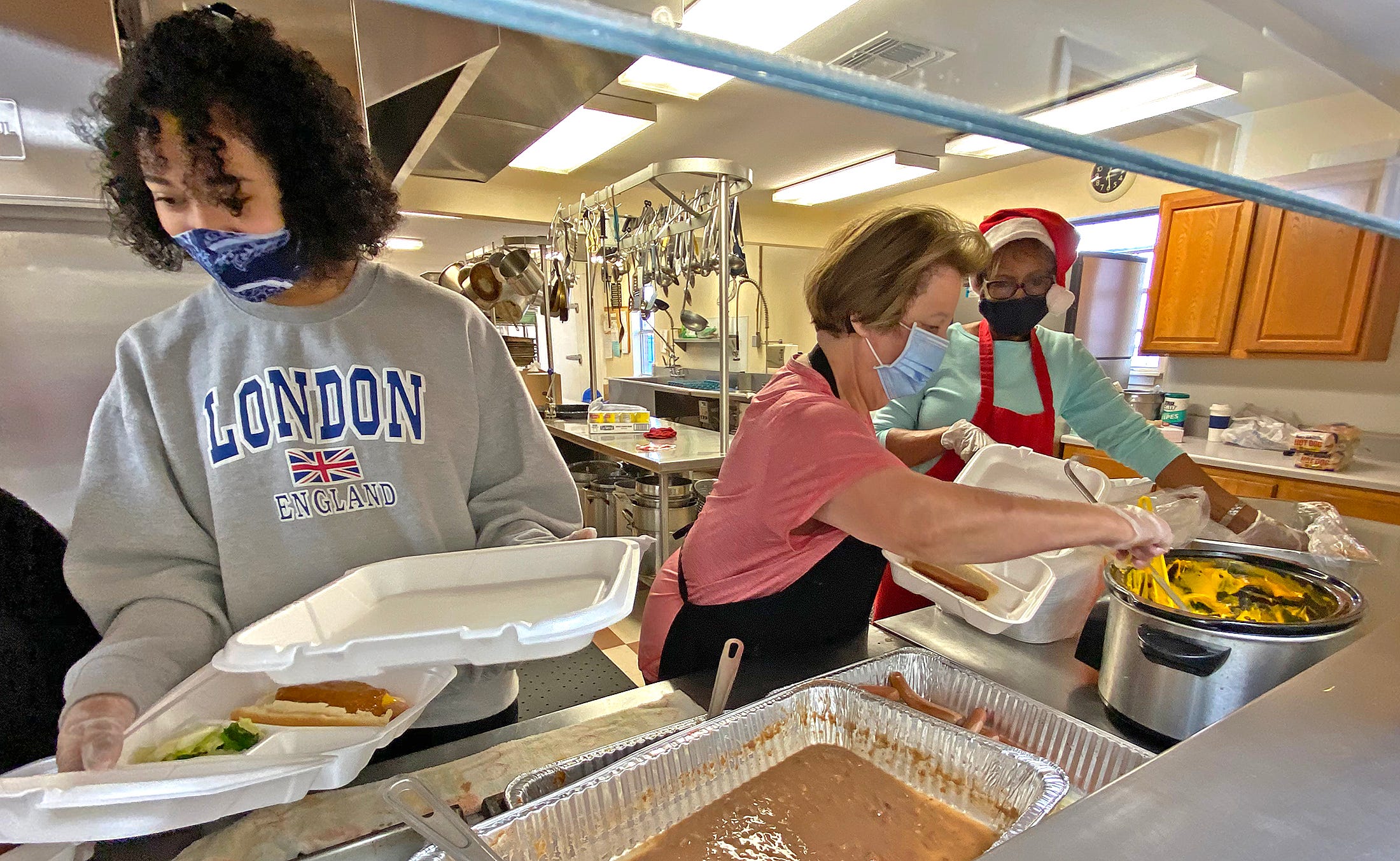 volunteer soup kitchen london        <h3 class=