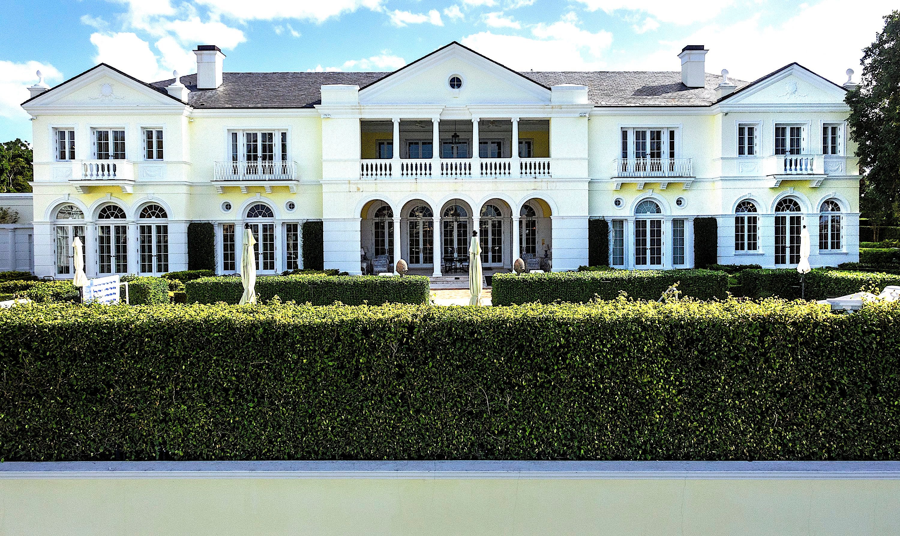 Palm Beach mansion of the late Kate Ford brings a recorded $