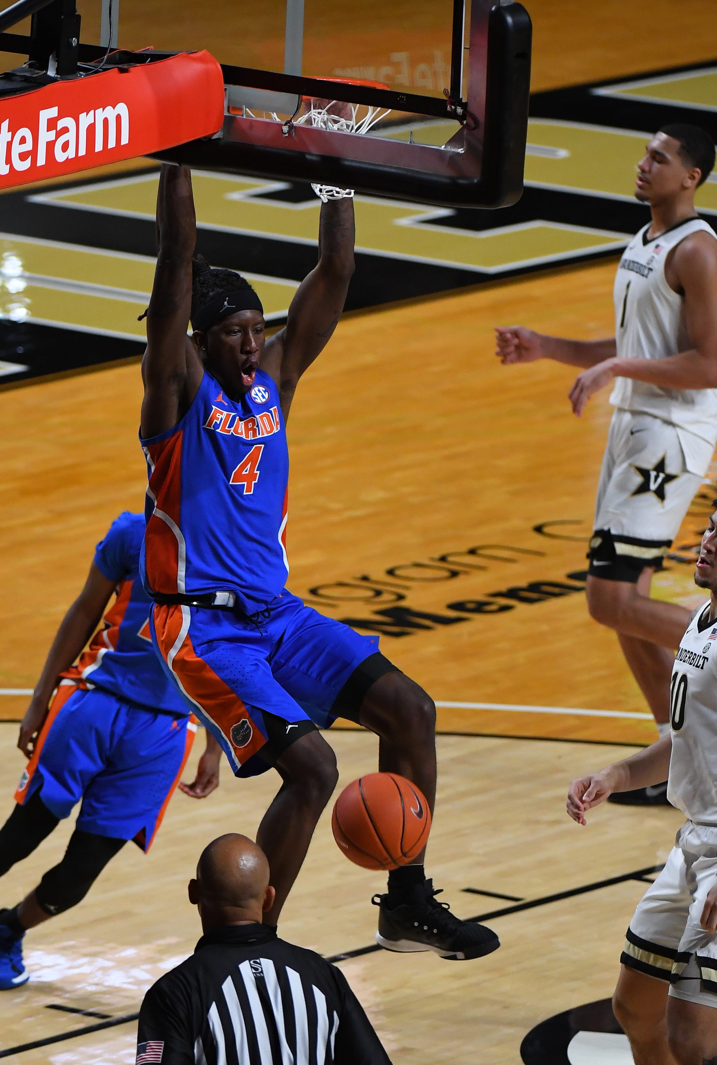 Florida Gators Look To Maintain Momentum Vs. Vanderbilt Commodores