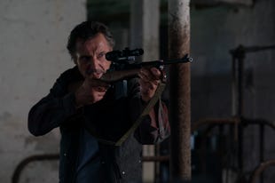 Liam Neeson protects a young boy in &#39;The Marksman&#39;