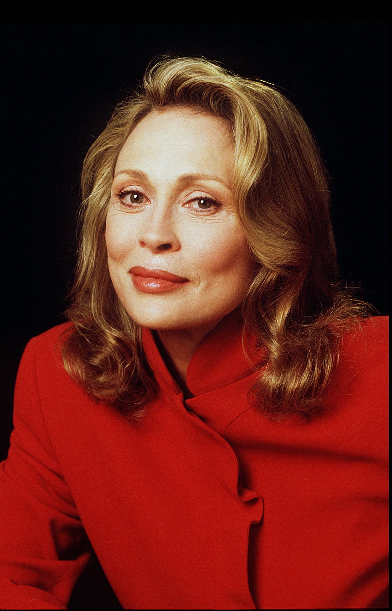 Faye Dunaway Her Life In Photos