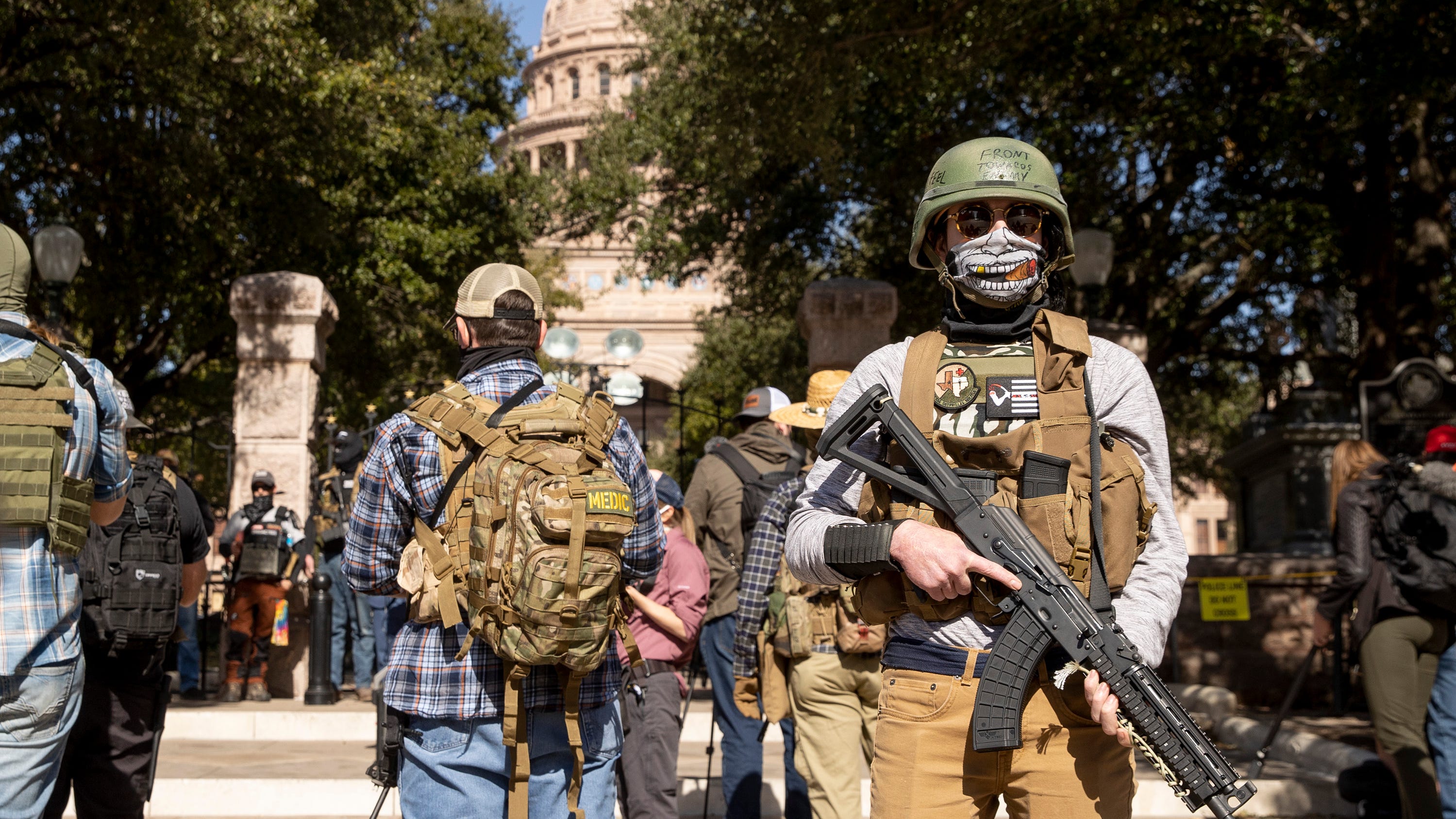 Armed protest at Texas Capitol in Austin Gun rights activists rally
