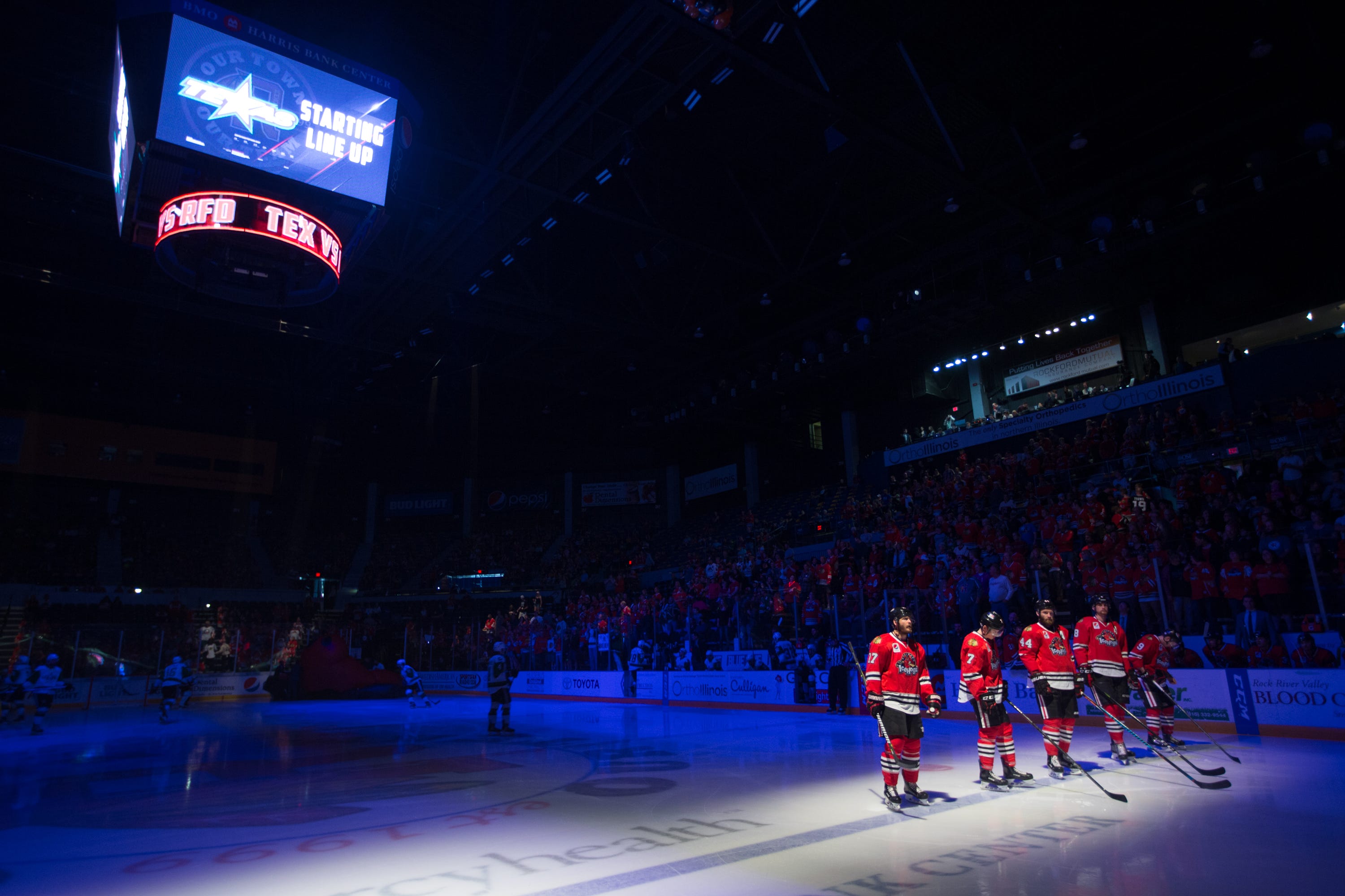 bmo harris bank arena