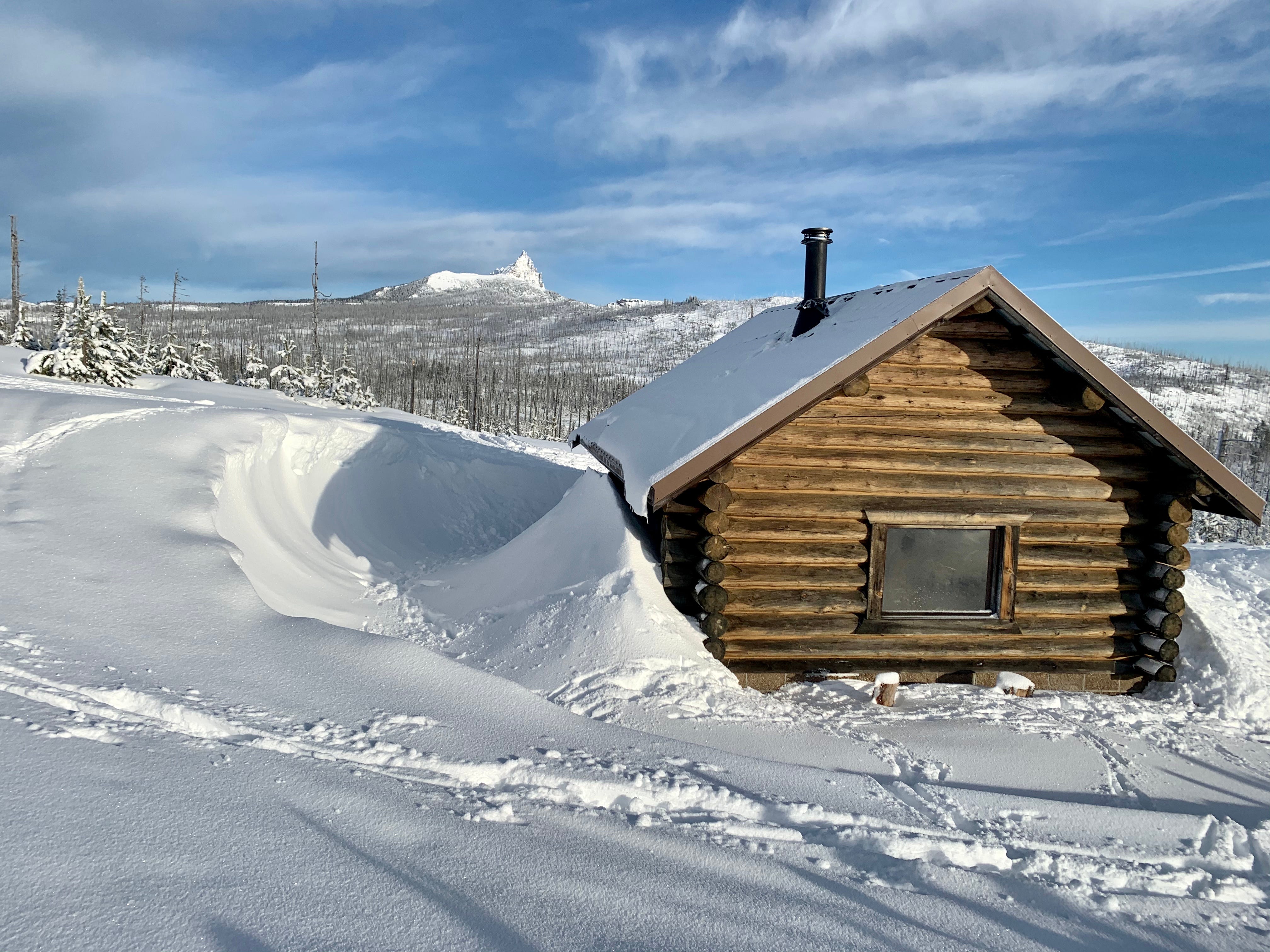 Explore Oregon Podcast: Ray Benson Sno-Park, Santiam Winter Playground