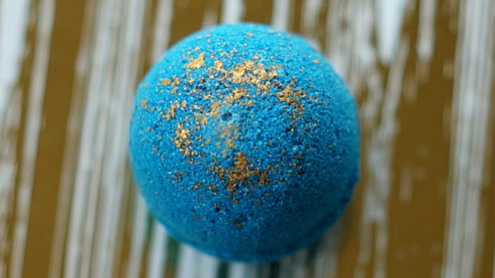 best glitter bath bombs