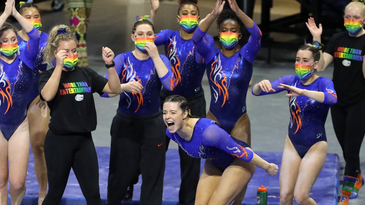 Photos No. 1 UF Gymnastics Dominates Missouri