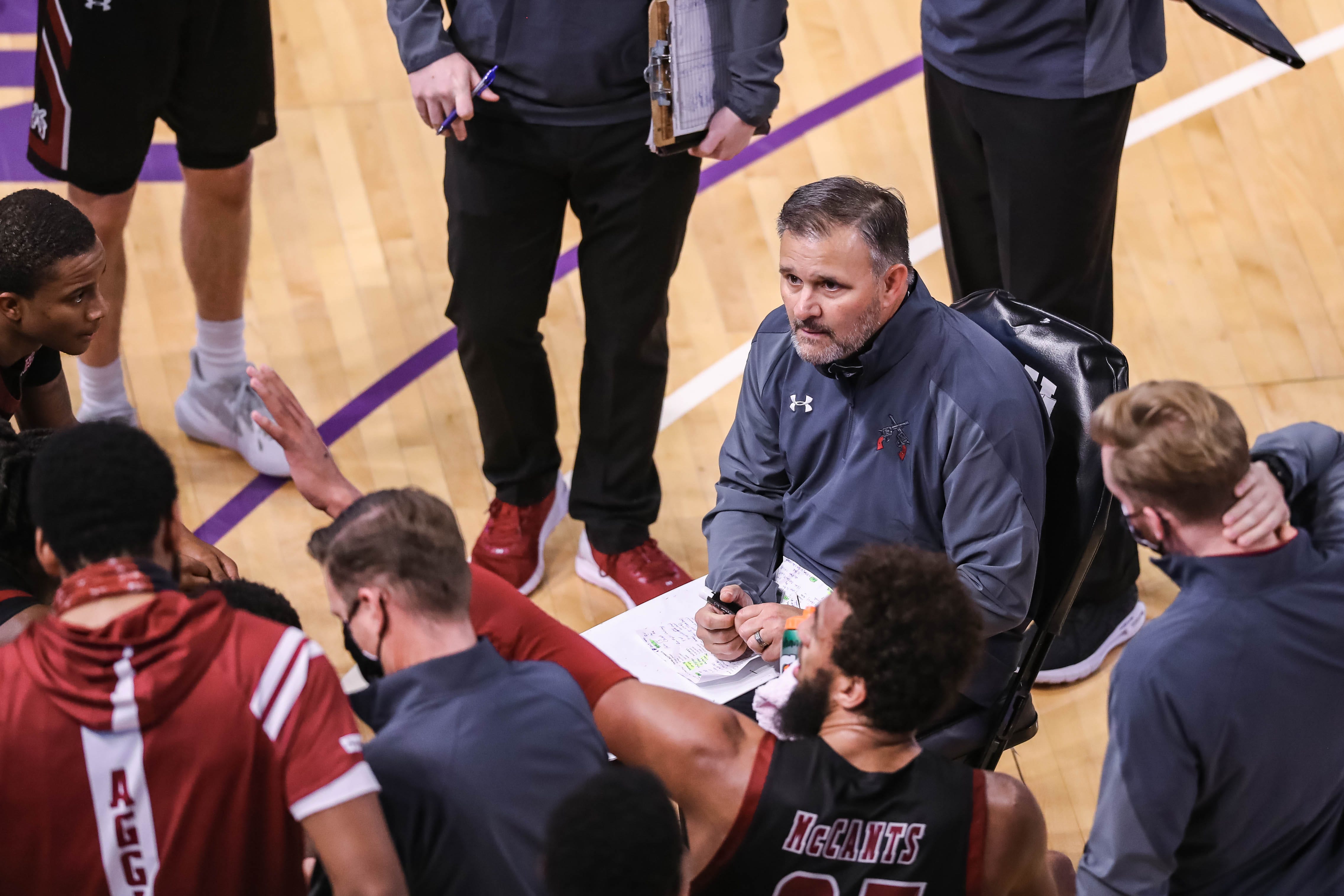 Chris Jans, New Mexico State Aggies return to 'normal' as official  basketball practice begins