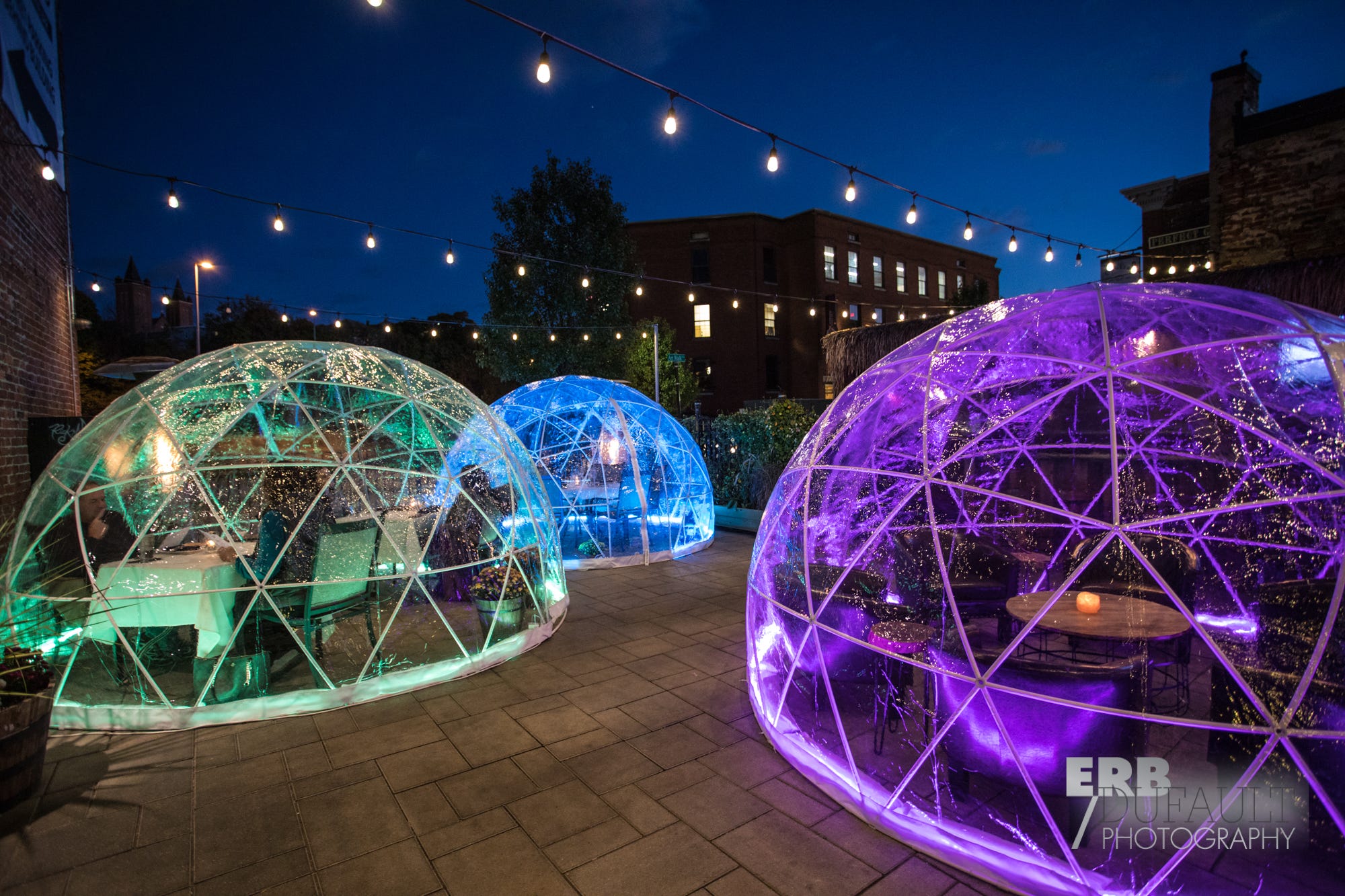 Restaurant Igloos Take On A Romantic Twist For Valentine S Day Weekend