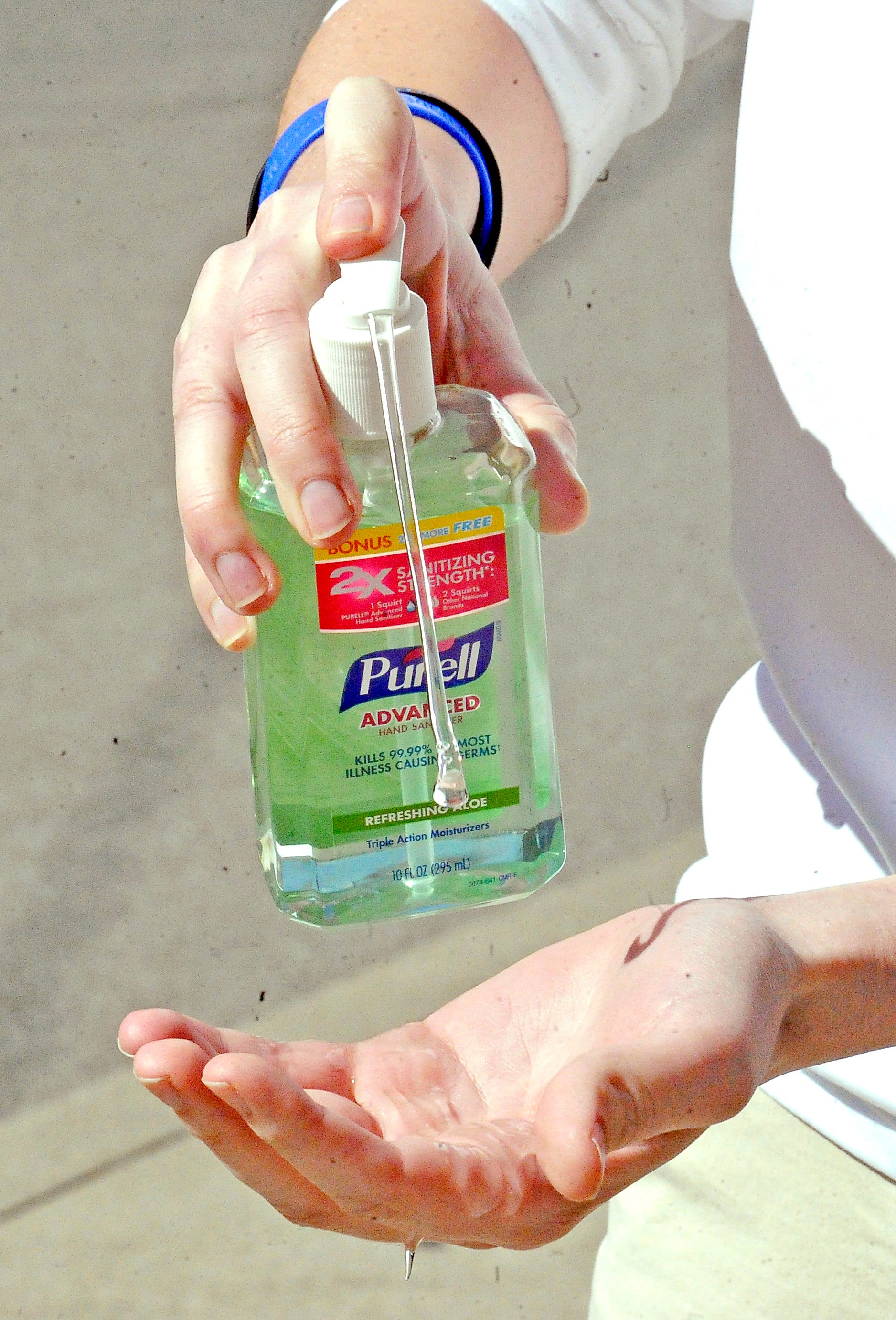 does bath and body works hand sanitizer contain benzene