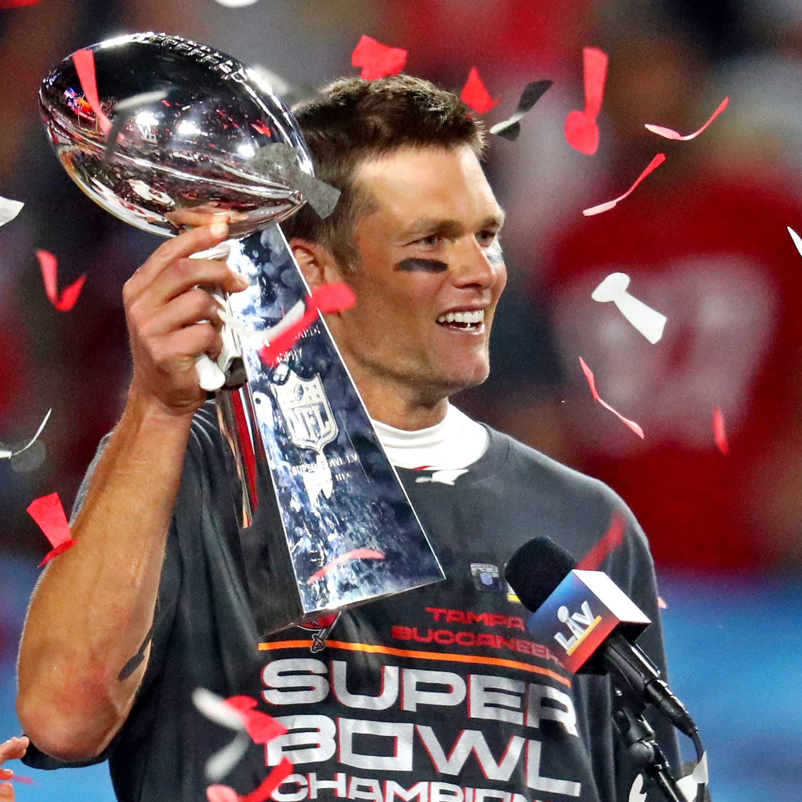 A text from Tom? How Brady instilled a champion mindset in Tampa Bay