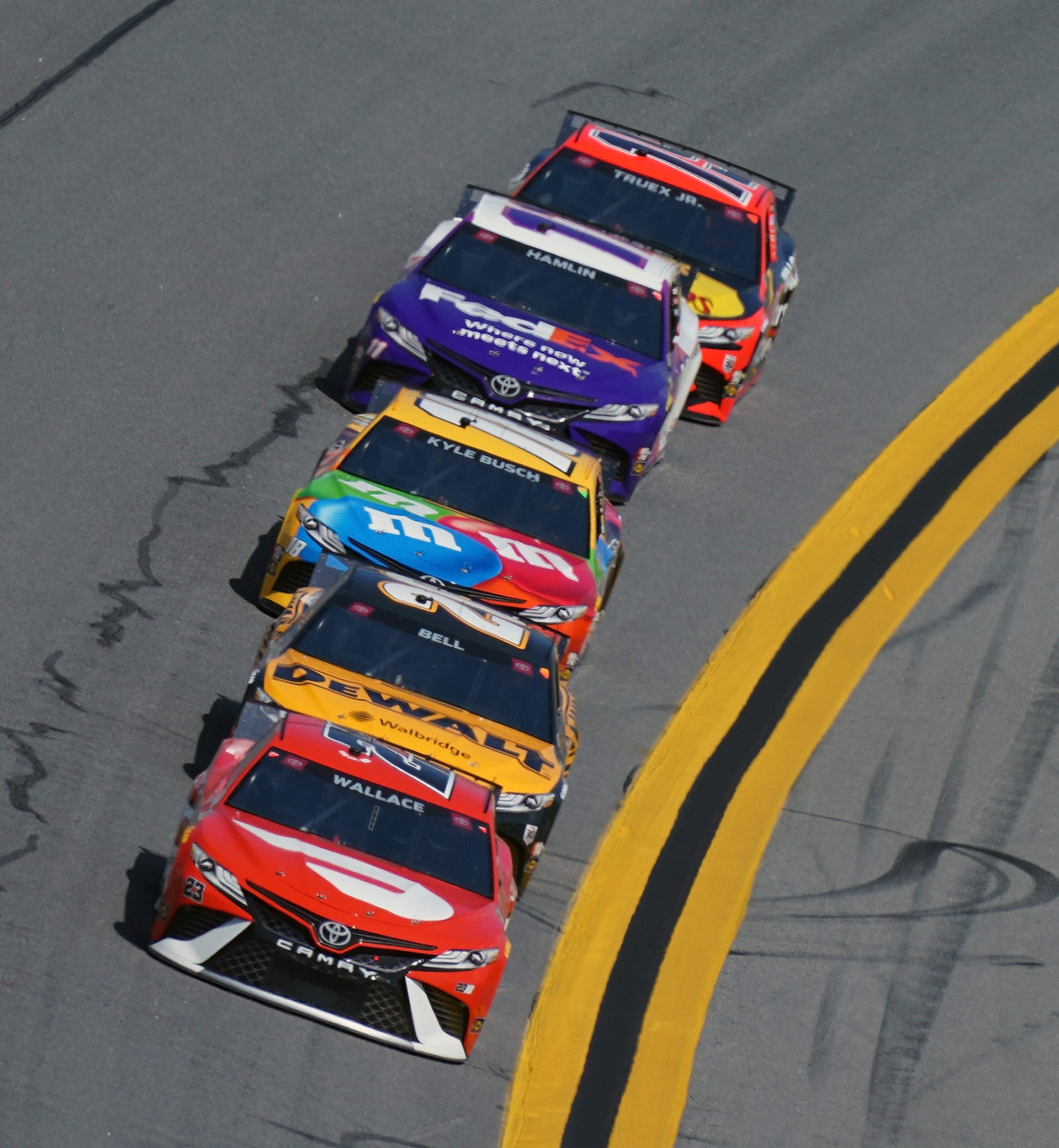 Live Nascar Updates Alex Bowman Wins Daytona 500 Pole