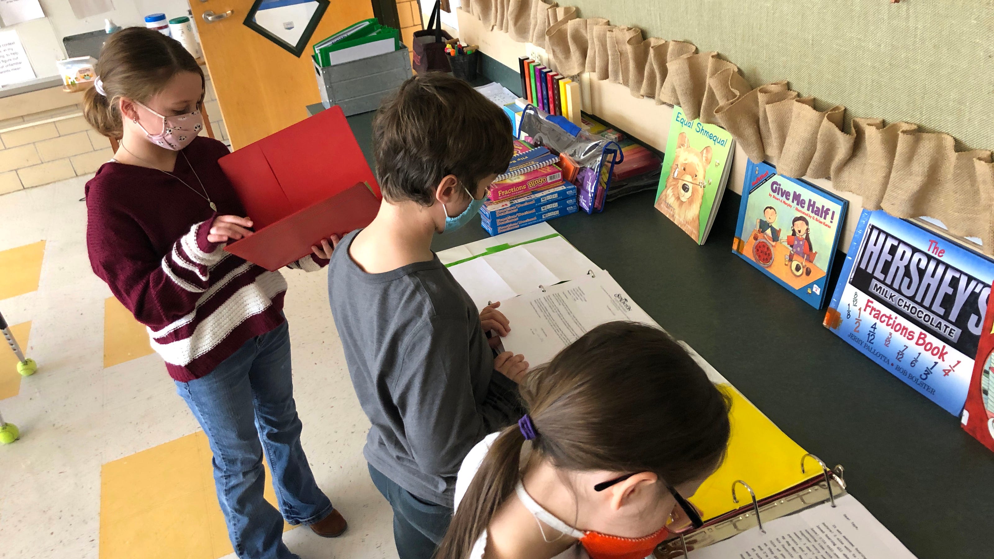 Pen pal program helps Ware Elementary students connect with Staunton