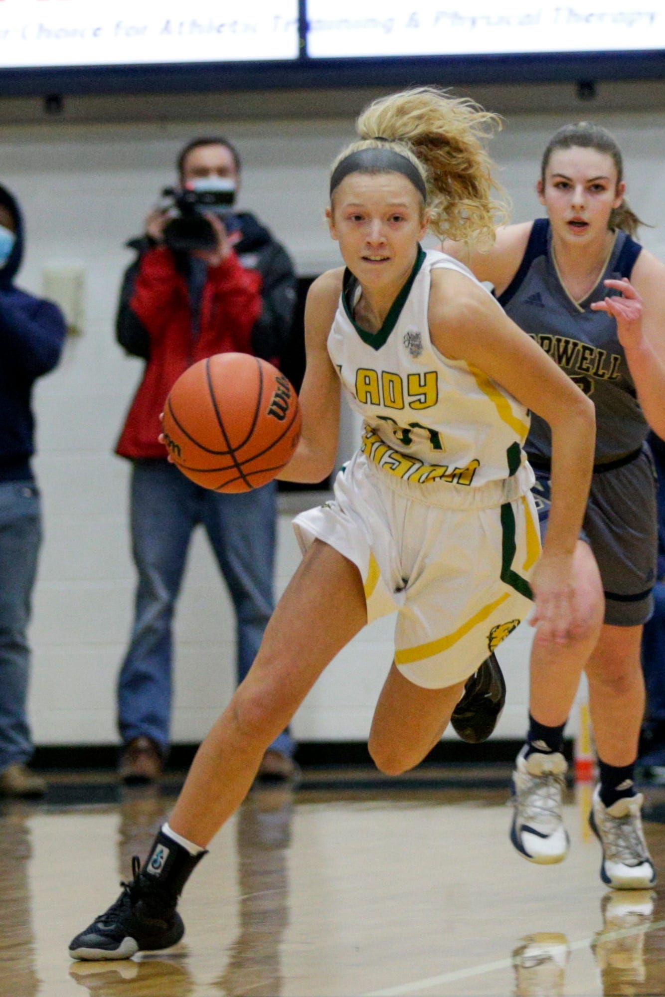 Ihsaa Girls Basketball Benton Central S Future Promising Despite Regional Title Game Loss To No 6 Norwell