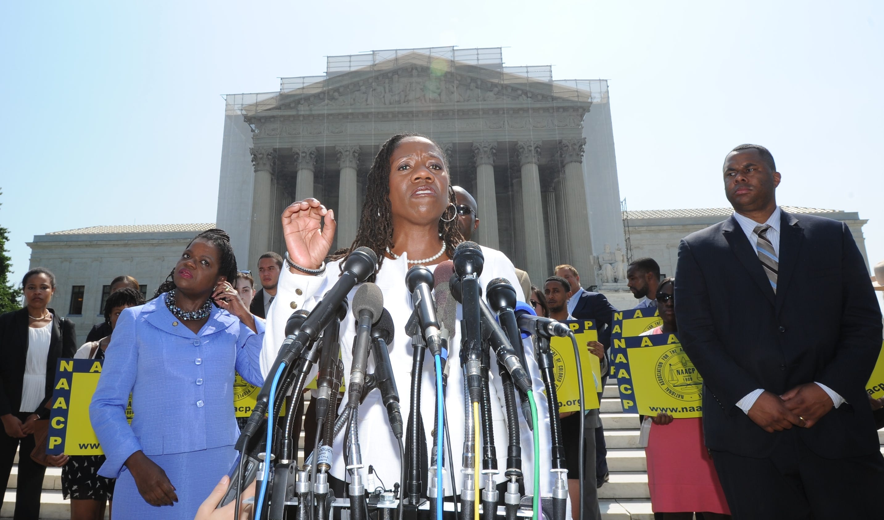 Supreme Court: Advocates Ask Joe Biden To Name Black Women As Judges