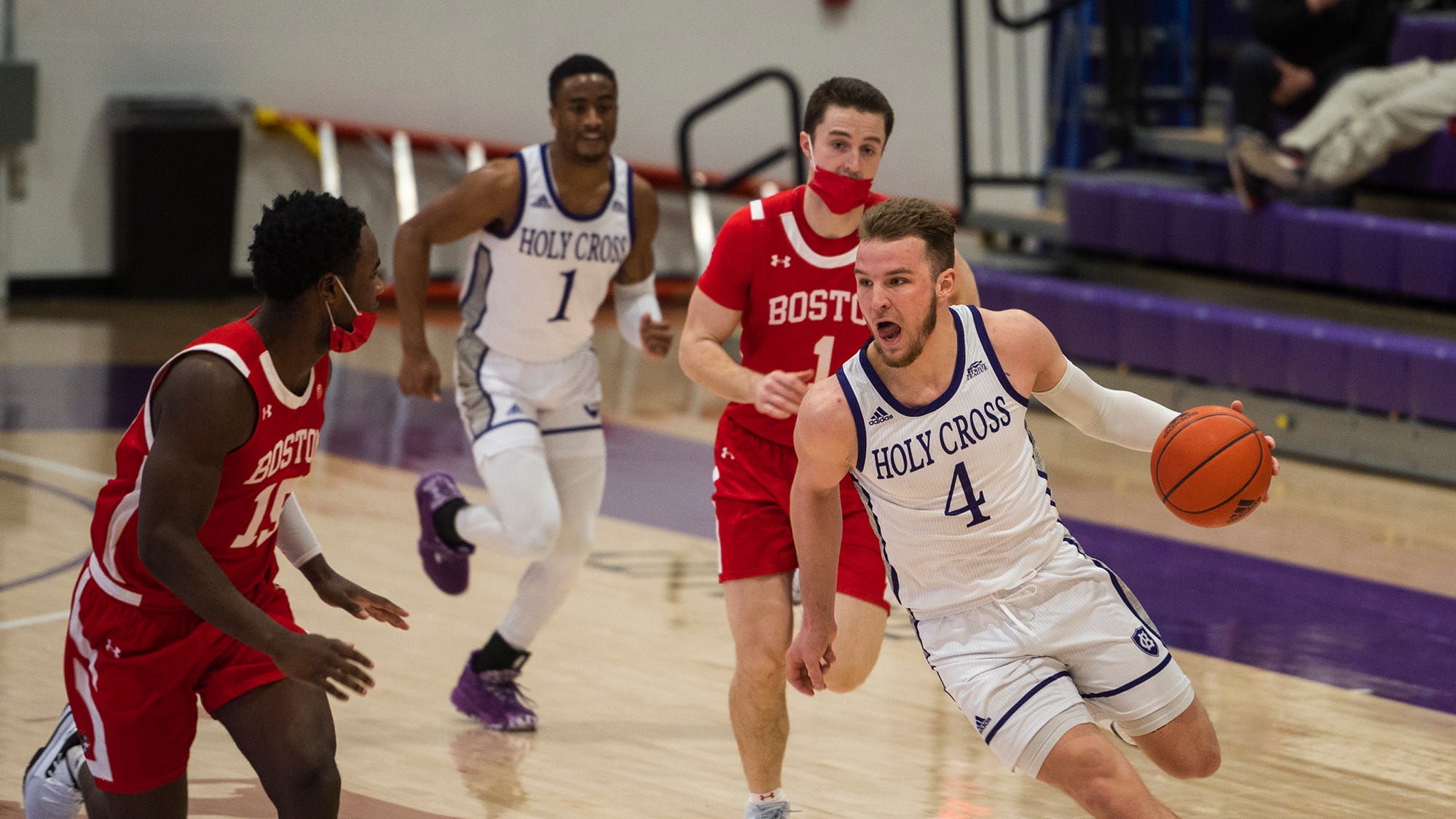 Holy Cross men's basketball falls to BU, 7869, in fifth meeting of