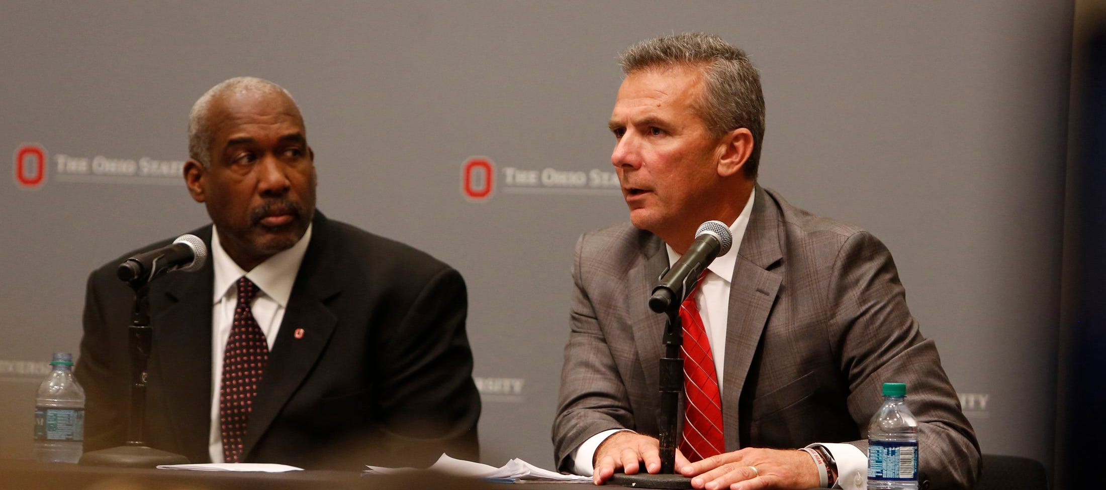 Ohio State athletic director Gene Smith shaped by time at Notre Dame