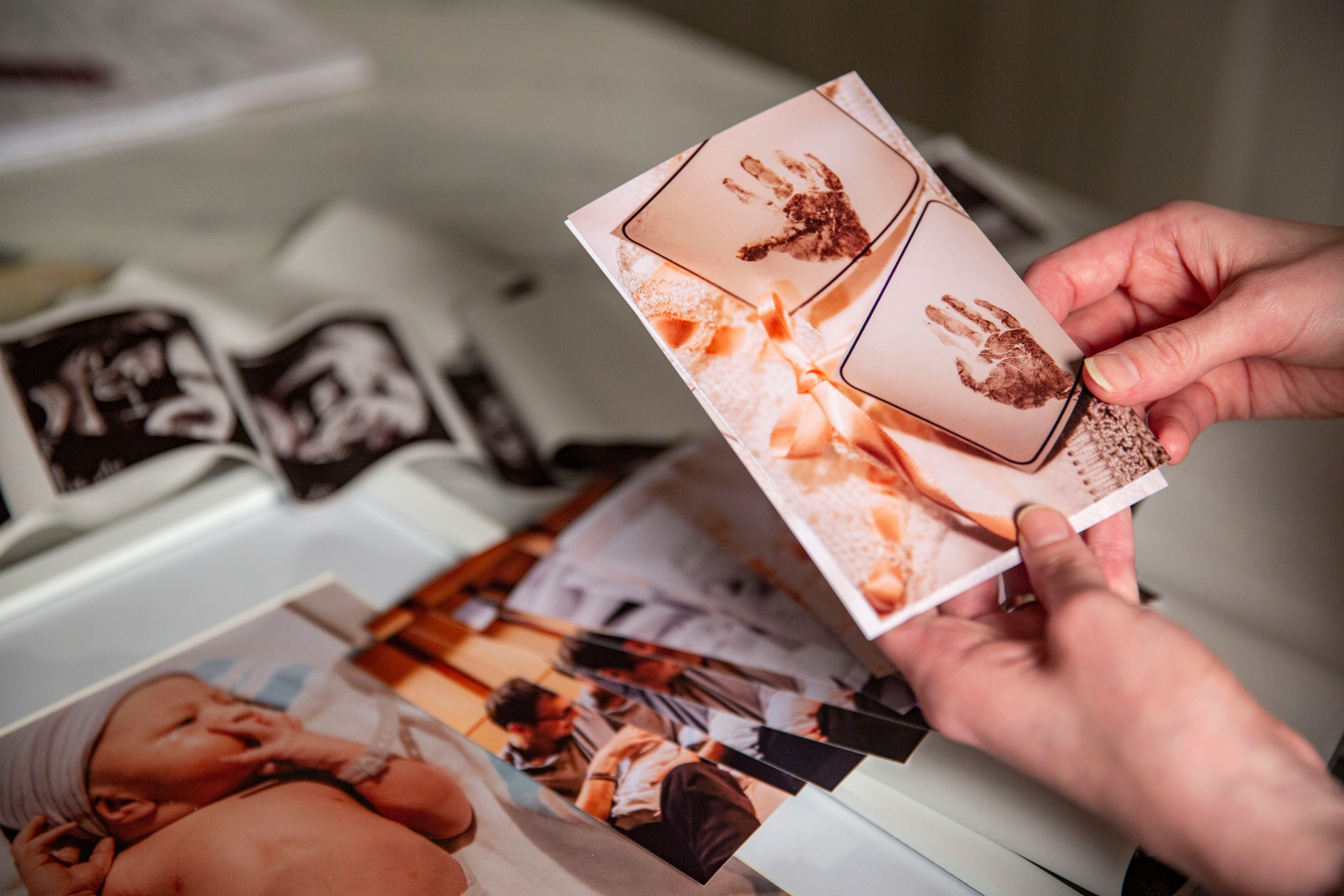 Temperament Stone-Baby Memorial Book During Pregnancy, Pregnant and  Newborn Photos/Ultrasonic Photos