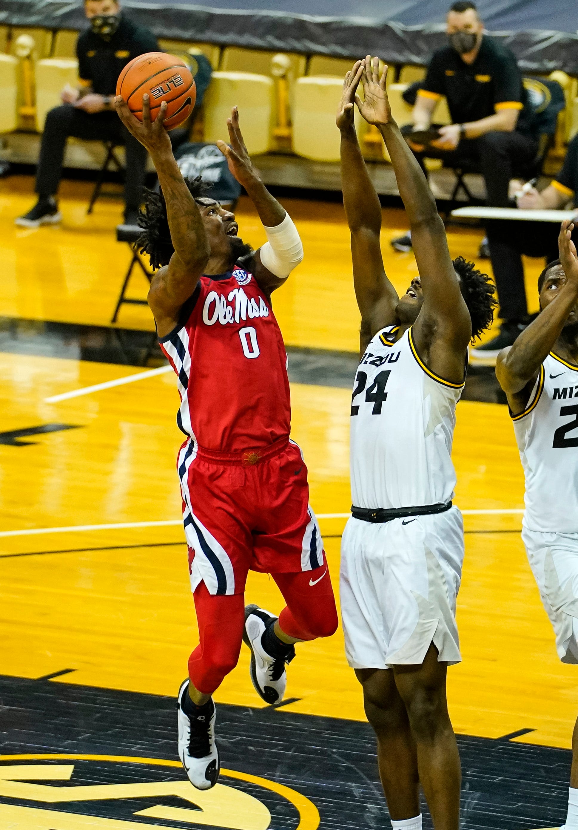 Ole Miss Basketball Wins Ugly Vs. Missouri, Keeps Tourney Hopes Alive