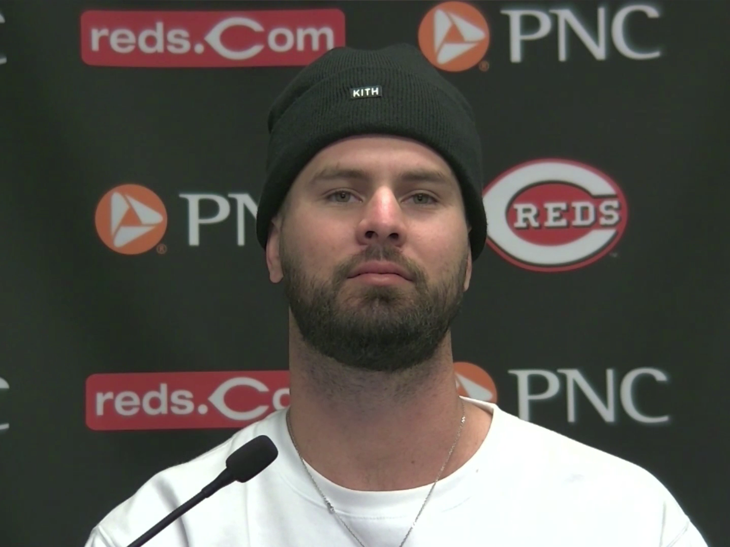 Cincinnati Reds' Jesse Winker: 'I'm an outfielder; I'm not a DH