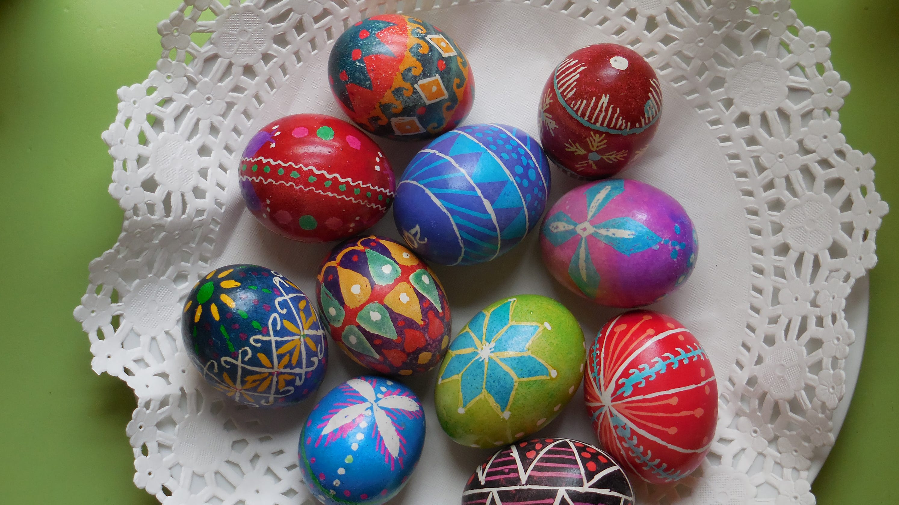 This Spring Learn “Pysanky”, The Art Of Ukrainian Egg Decorating