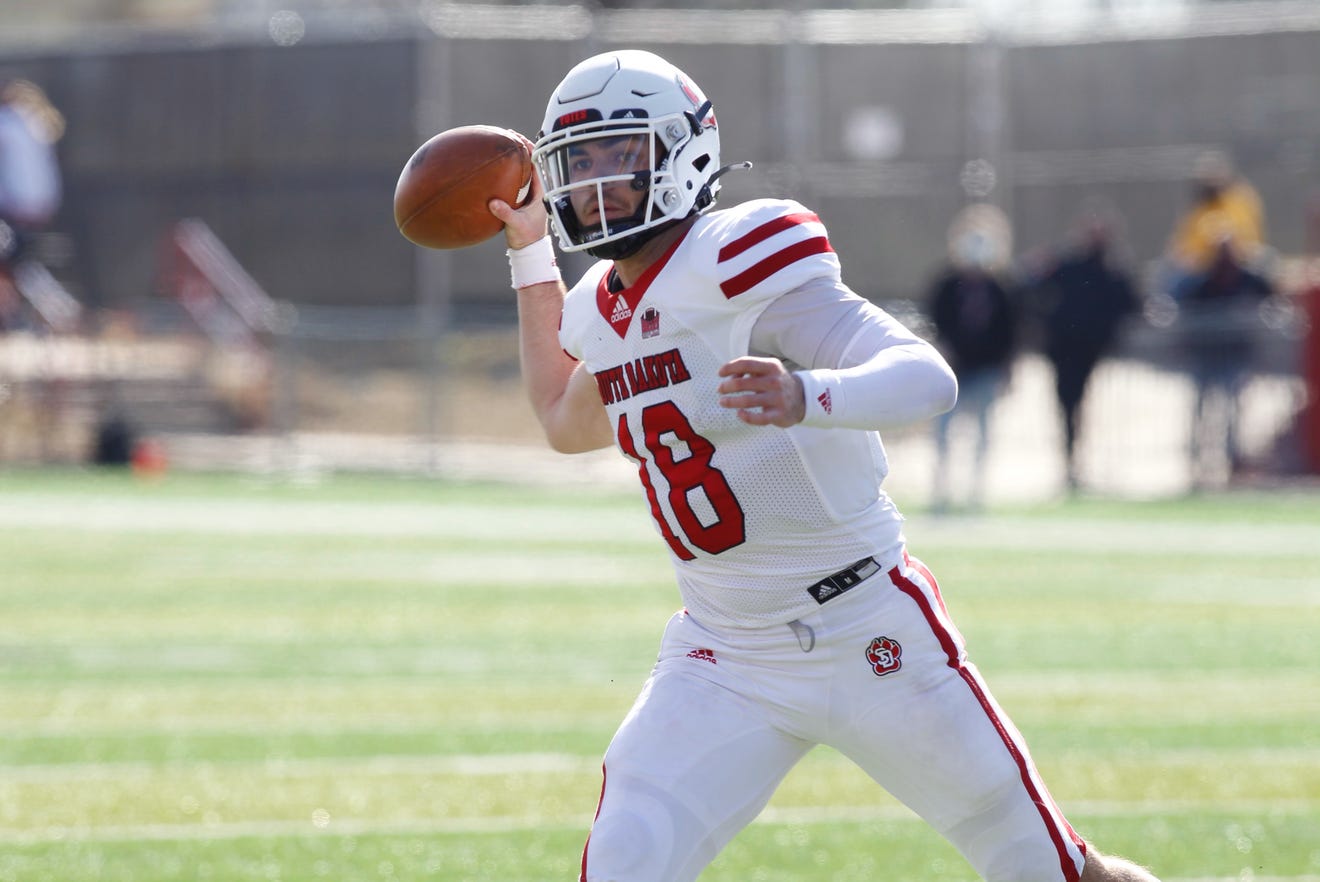 South Dakota football sets high expectations for freshmen starters