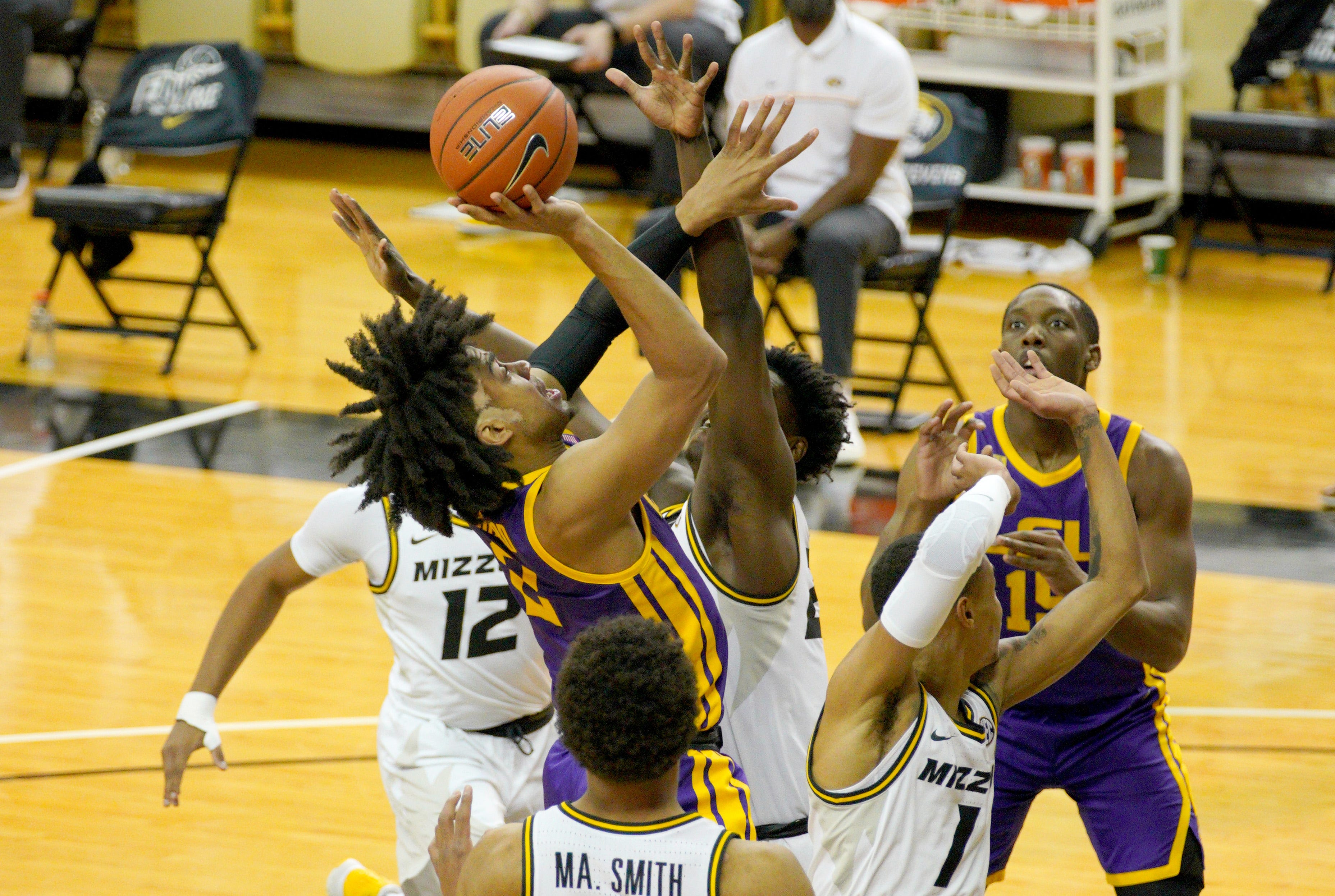 Analysis: Just In Time For Postseason. LSU Basketball Shows Up In ...