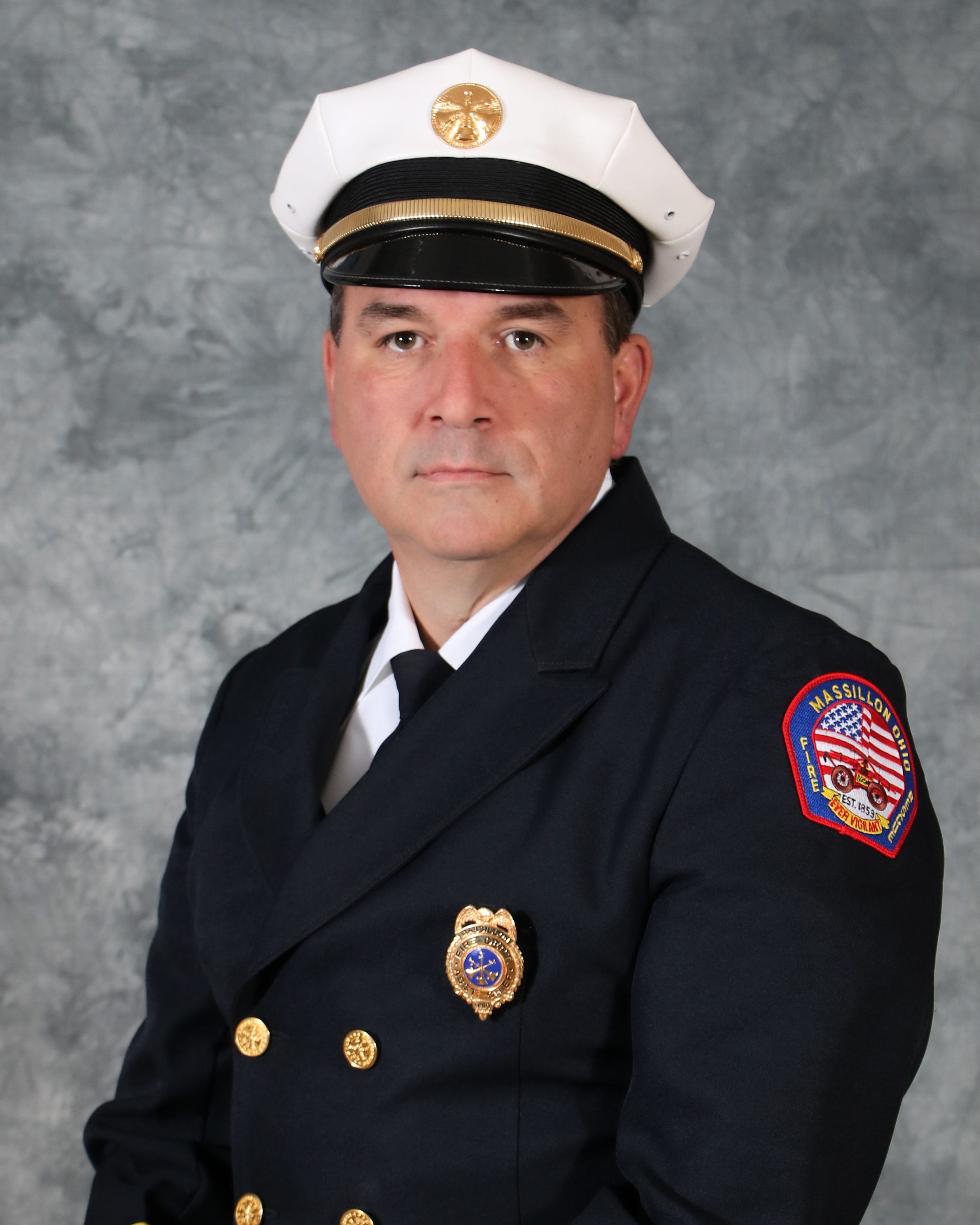 Massillon Fire Chief Matt Heck Proposes New Ambulance To City Council.