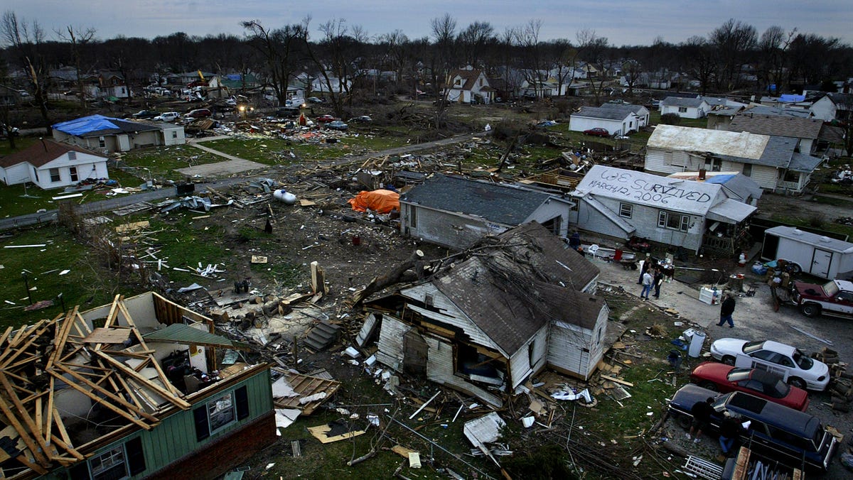 2006 tornado in Springfield, IL Looking back at damage 15 years later