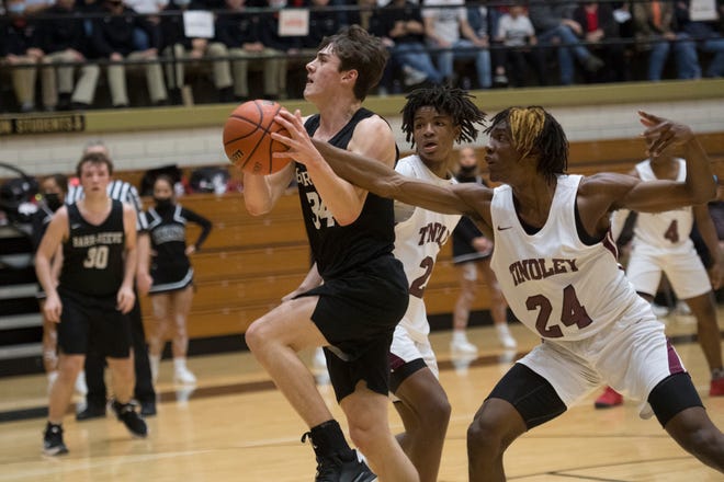 Barr-Reeve basketball set to face Kouts in Class 1A state championship