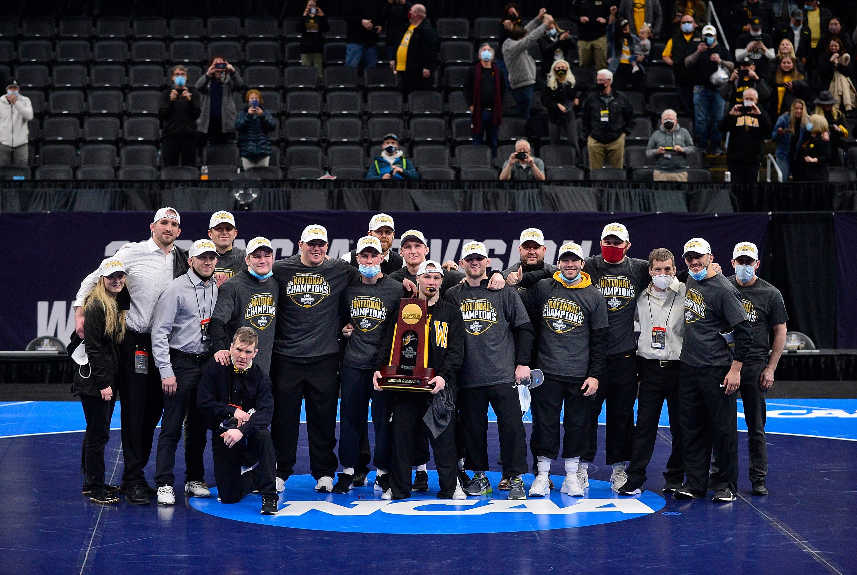 How to watch and follow the 2022 NCAA Wrestling Championships