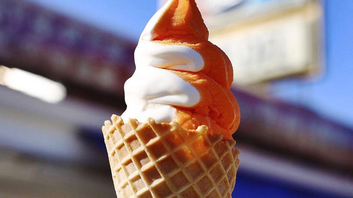 Read more about the article Where to find ice cream and other summer treats in Louisville