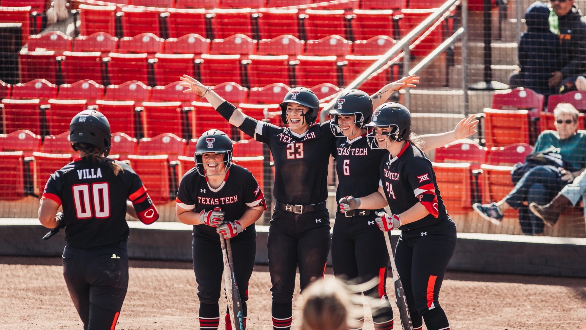 Matador Club offering 10K contracts to all Texas Tech softball players