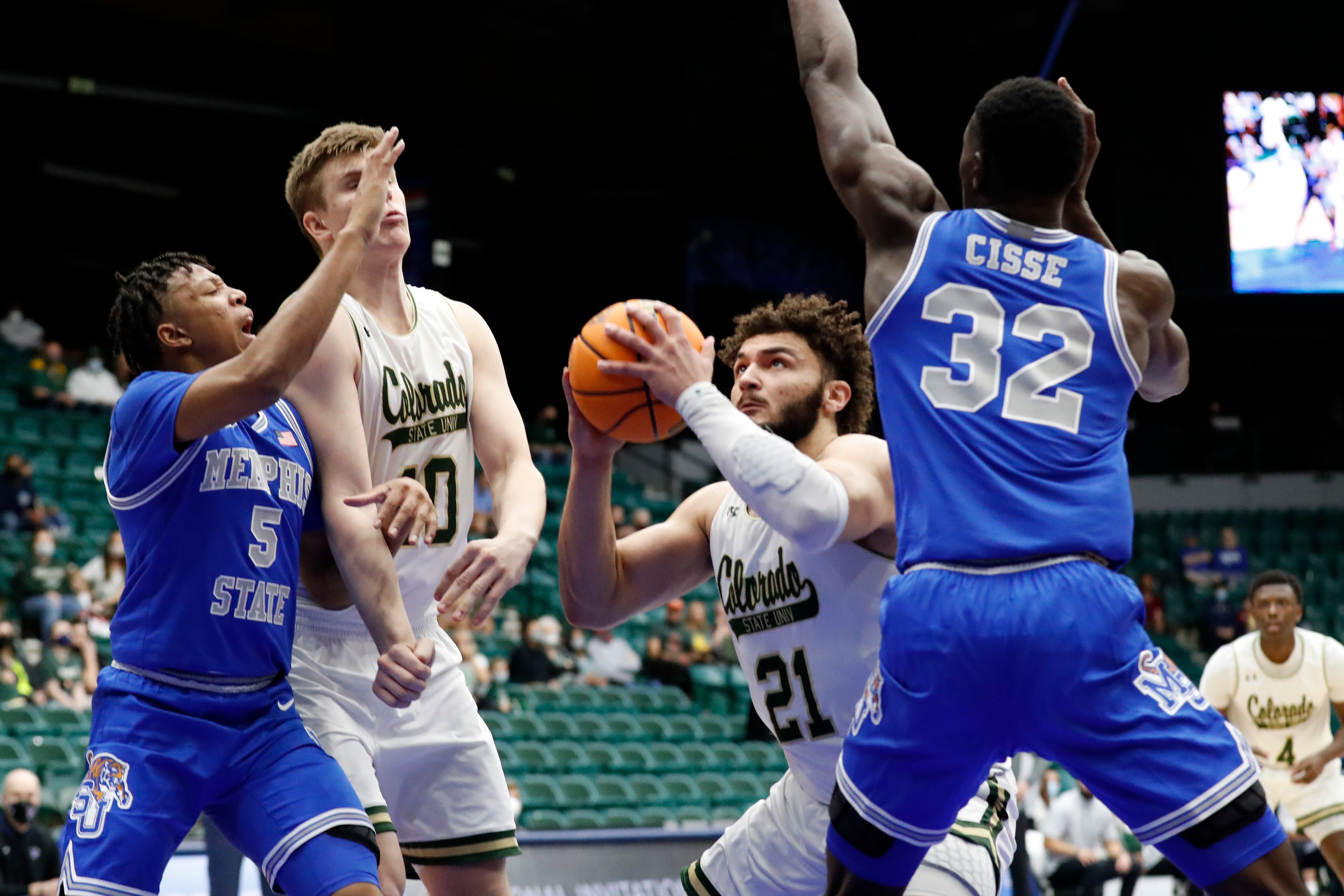 Memphis Basketball Wins Blowout Over CSU Basketball In NIT Semifinals