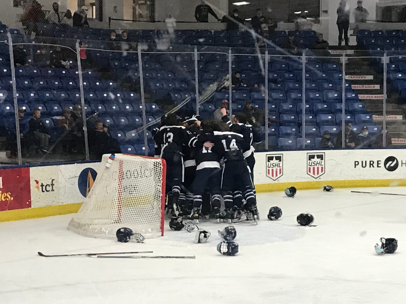 Cranbrook Kingswood beats Calumet, MHSAA Division 3 hockey final