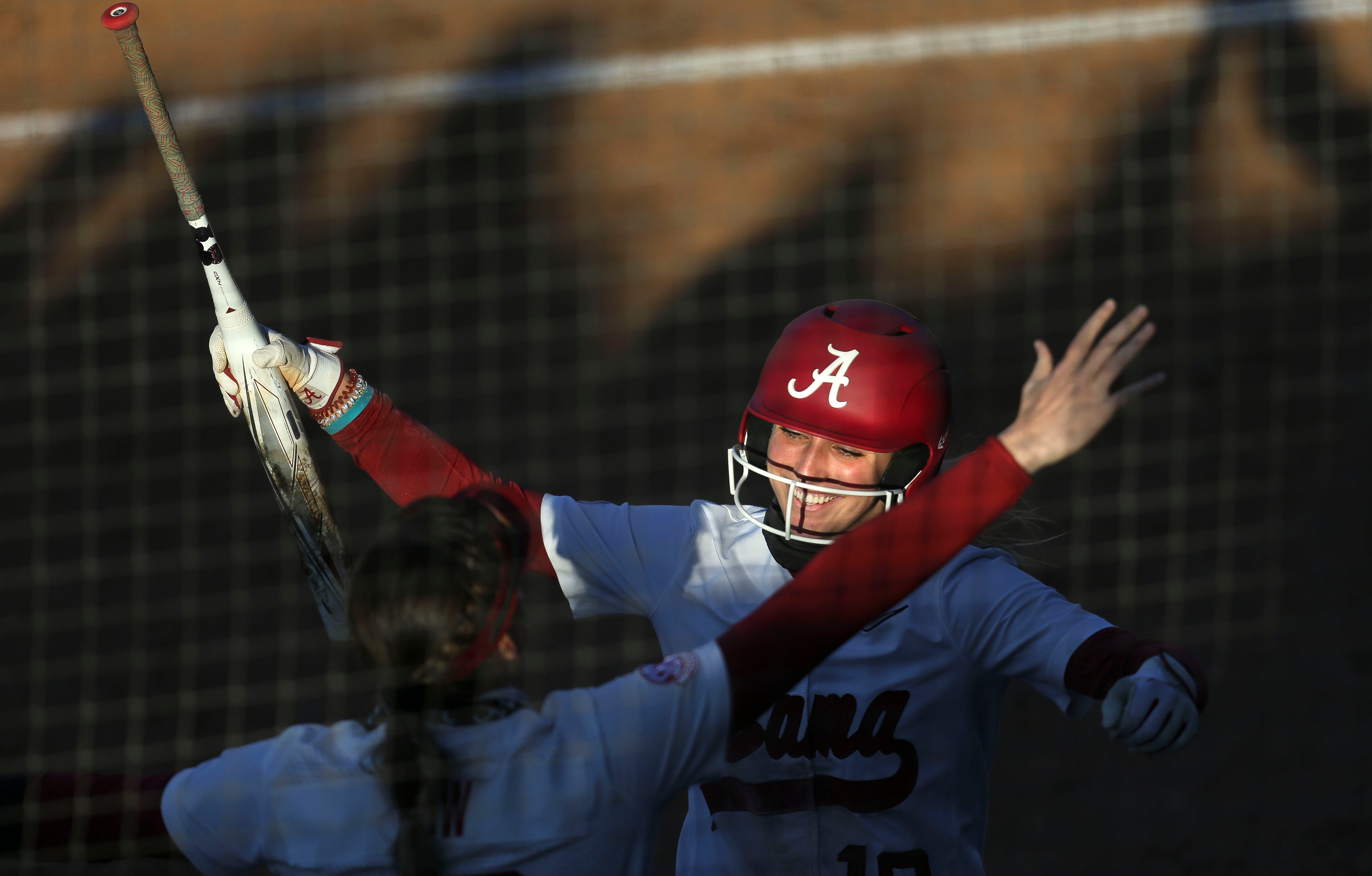 How to watch the 2021 NCAA Softball Tournament bracket selection show