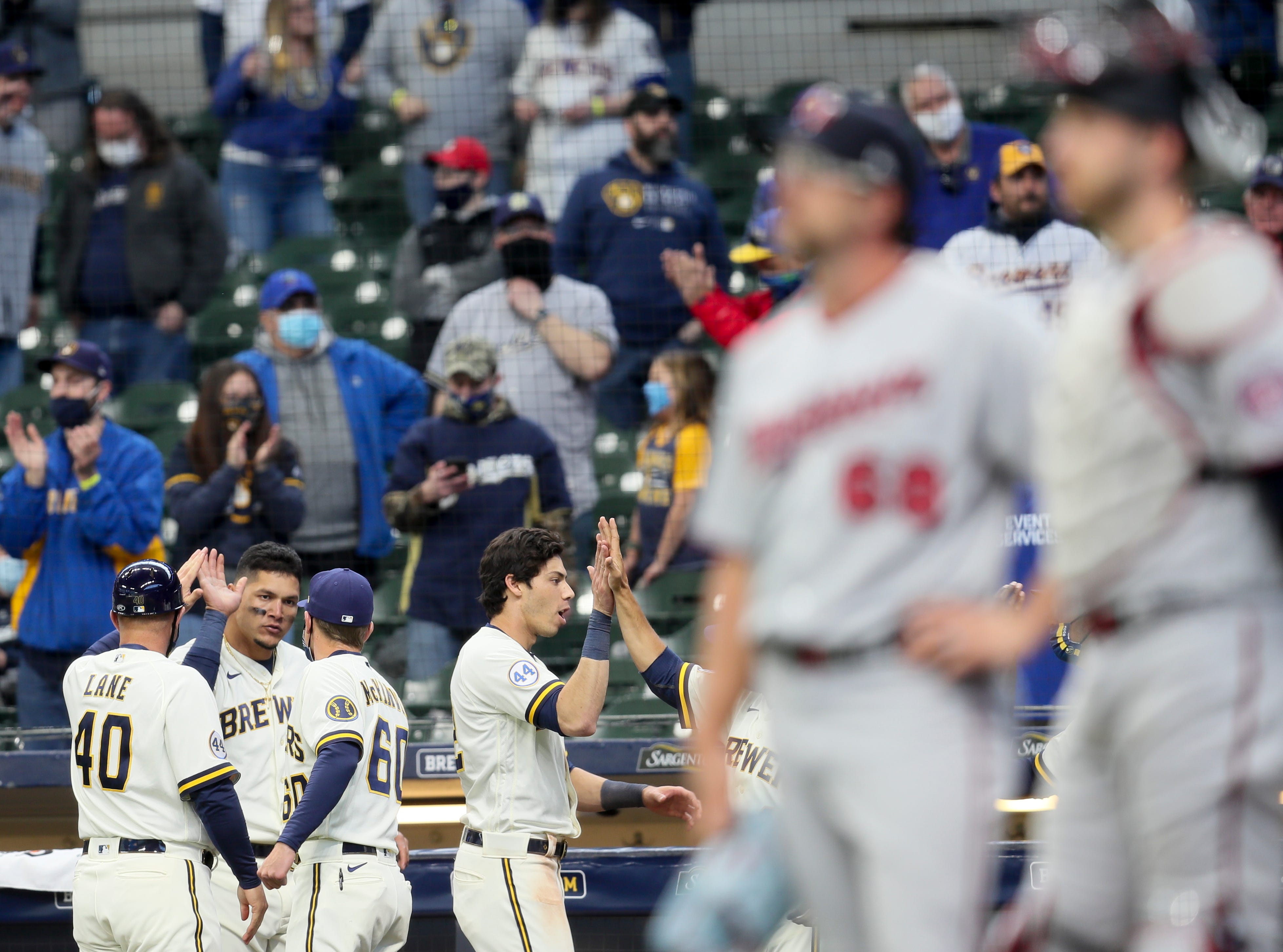 Brewers 6, Twins 5 (10 Innings): Team Welcomes Fans Back With A Rousing ...