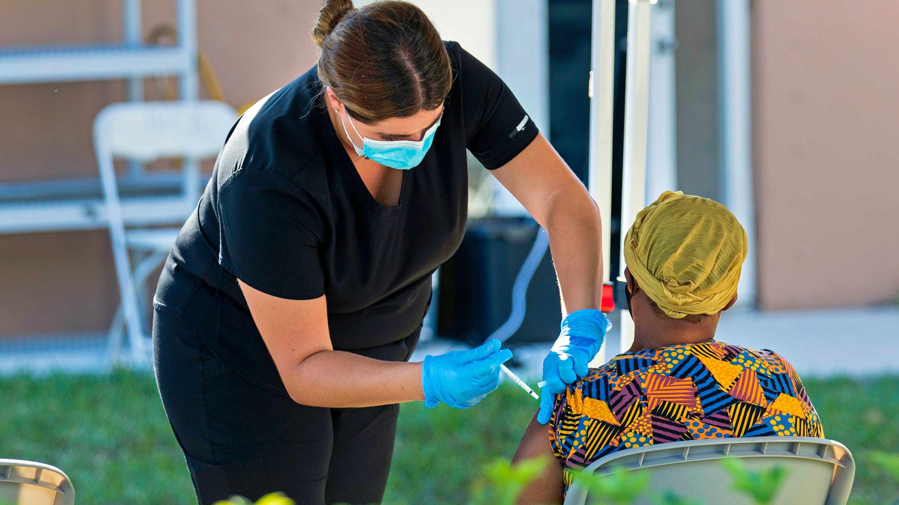 covid vaccine rush hospital