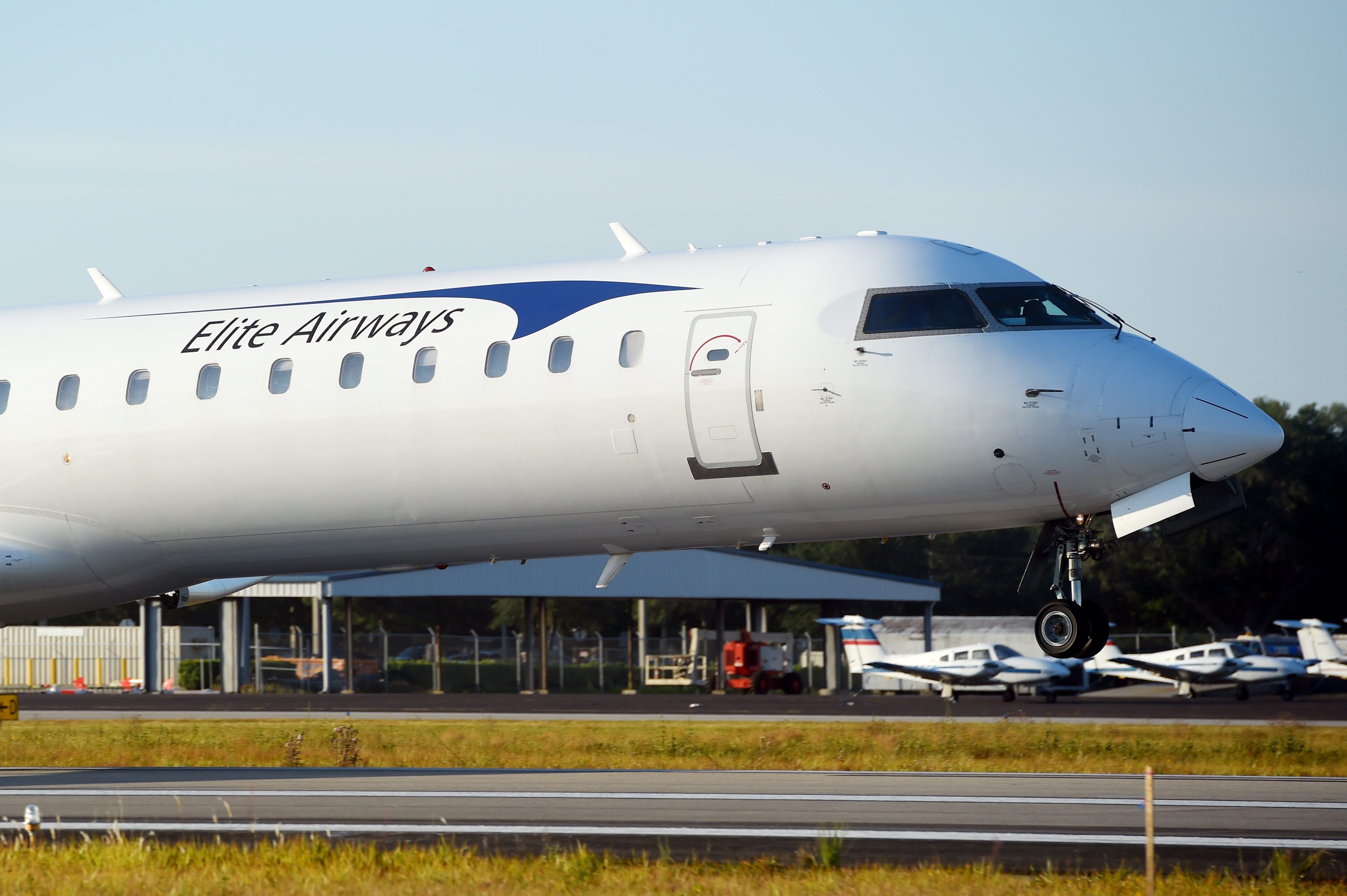 Elite Airways To Resume Melbourne Flights To New York And New Jersey ...