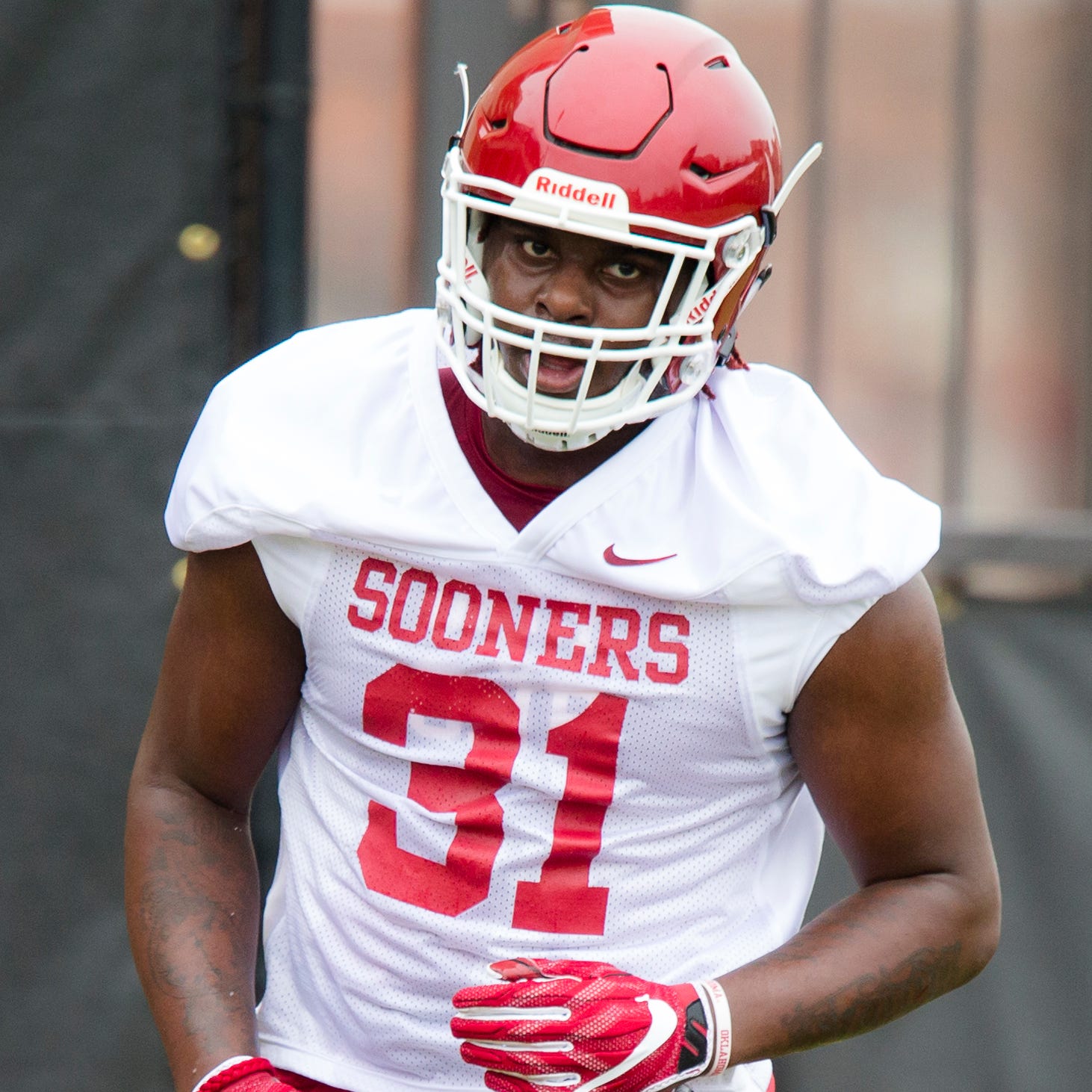 Jalen Redmond returns to OU's 2021 season after opting out last year