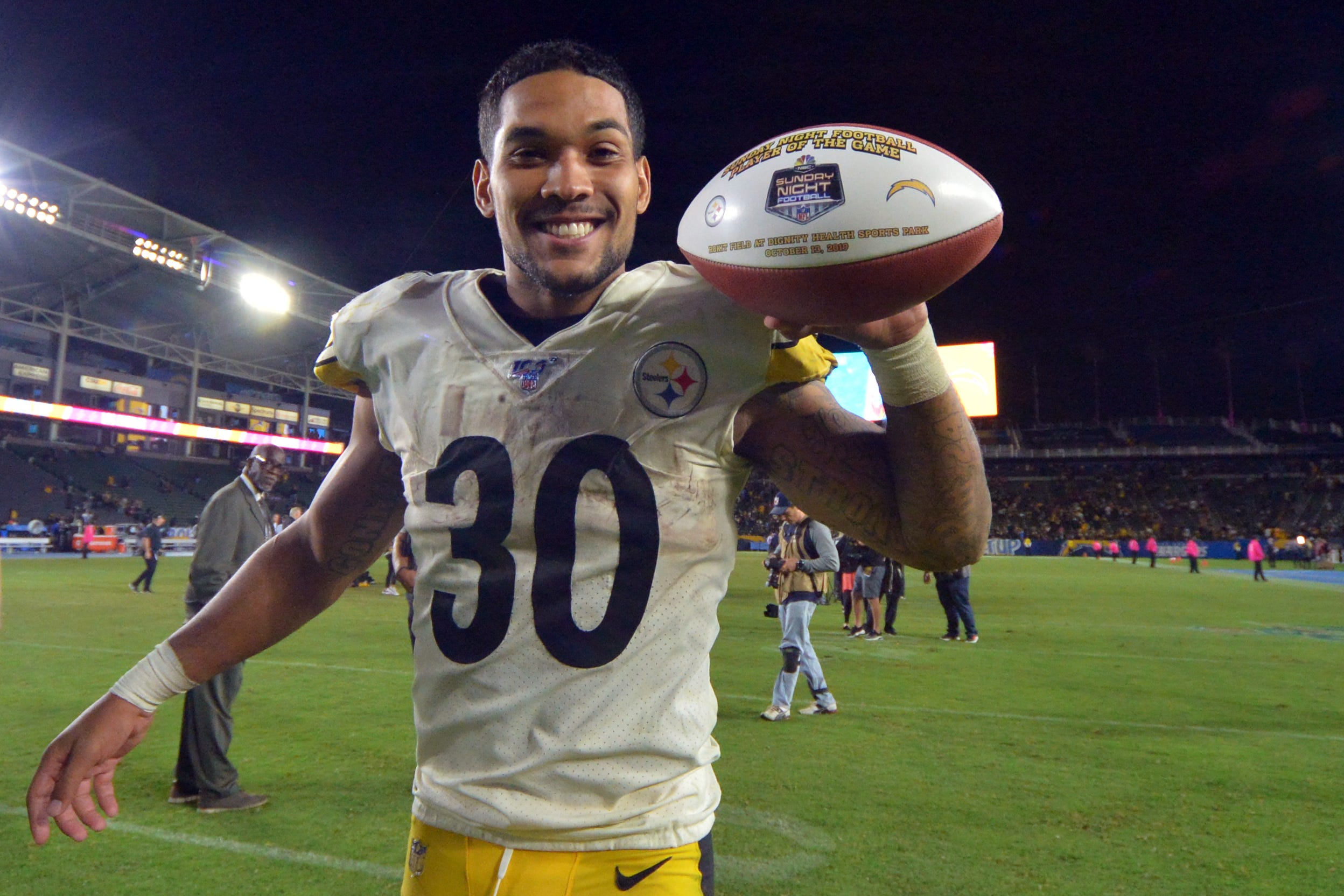 James Conner, Arizona Cardinals Agree To One-Year Contract