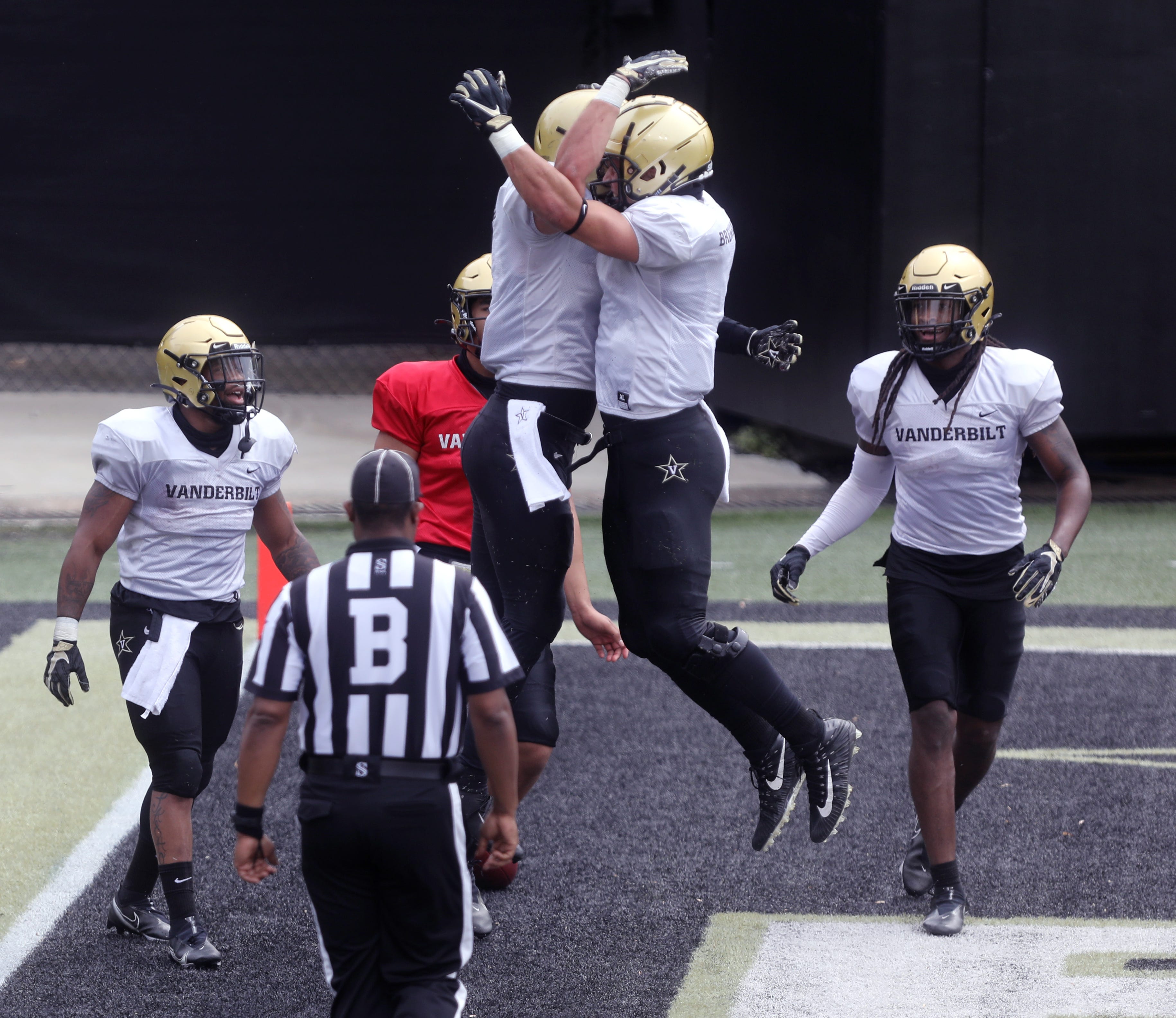 Vanderbilt, Virginia Tech to play at Nissan Stadium in 2024